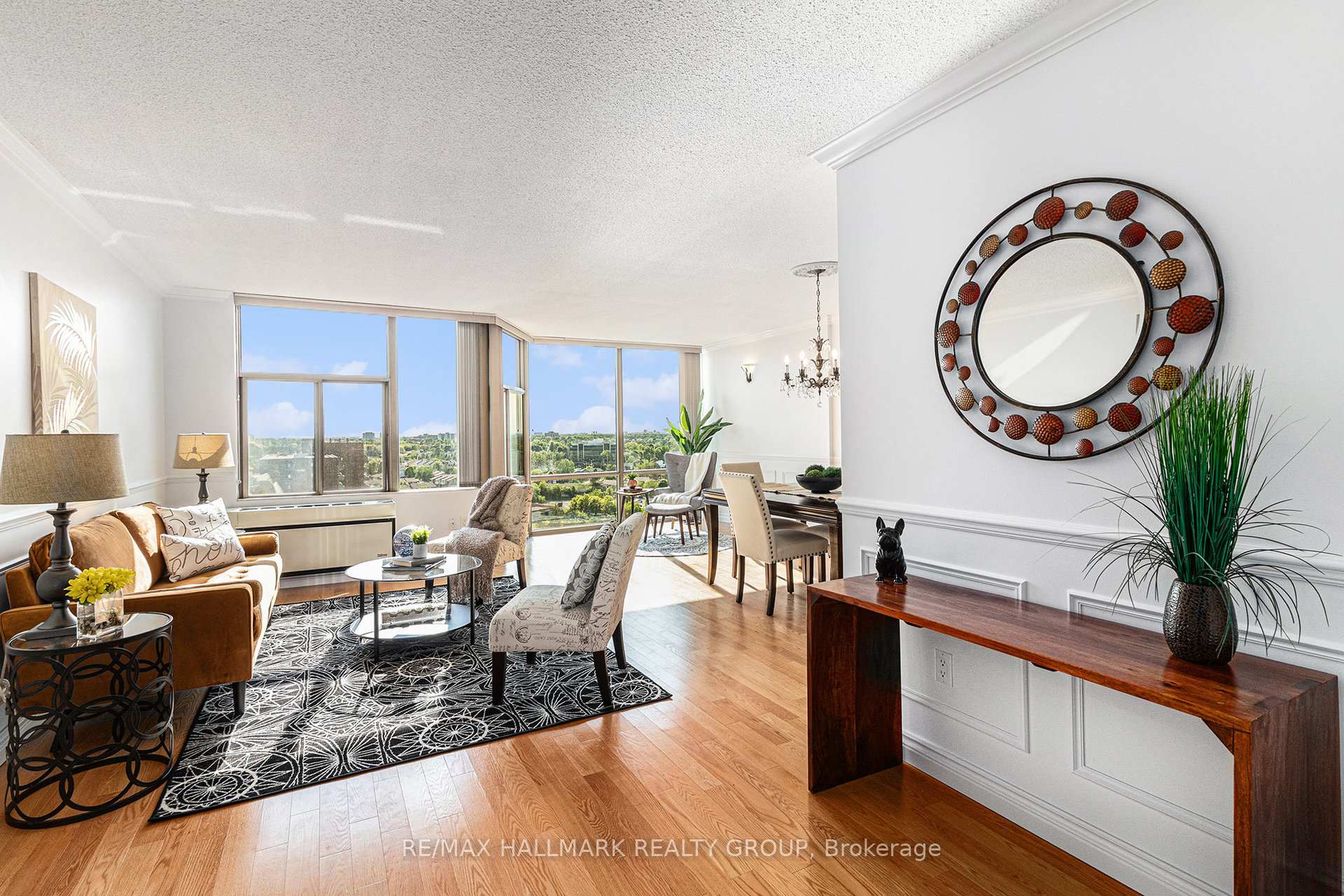Photo 6 of Unit 1407, 2759 Carousel Crescent, Ottawa, Emerald Woods/Sawmill Creek — HOMEH