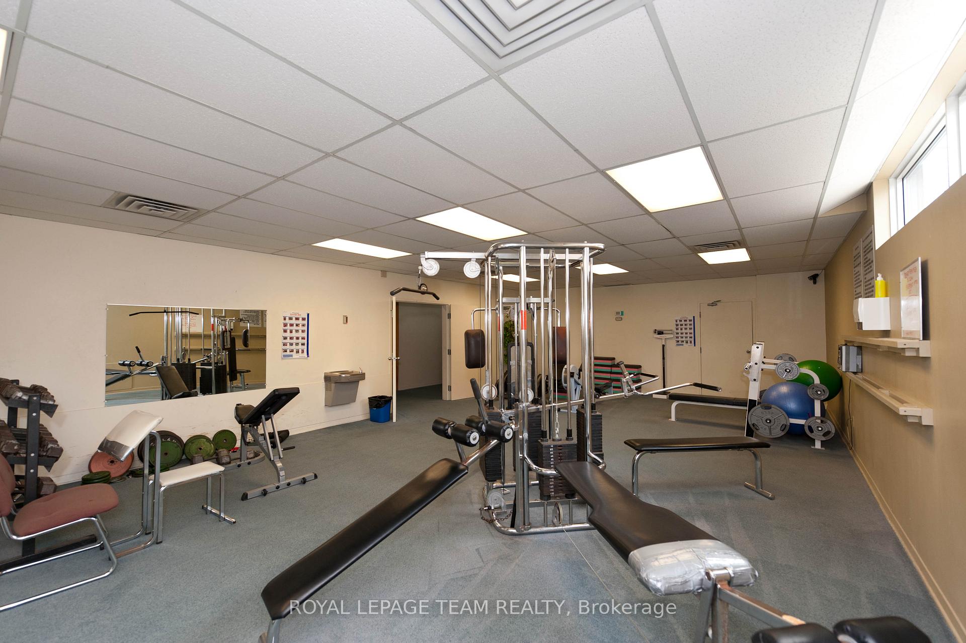 Photo 22 of Unit 2902, 545 St Laurent Boulevard, Ottawa, Viscount Alexander Park — HOMEH