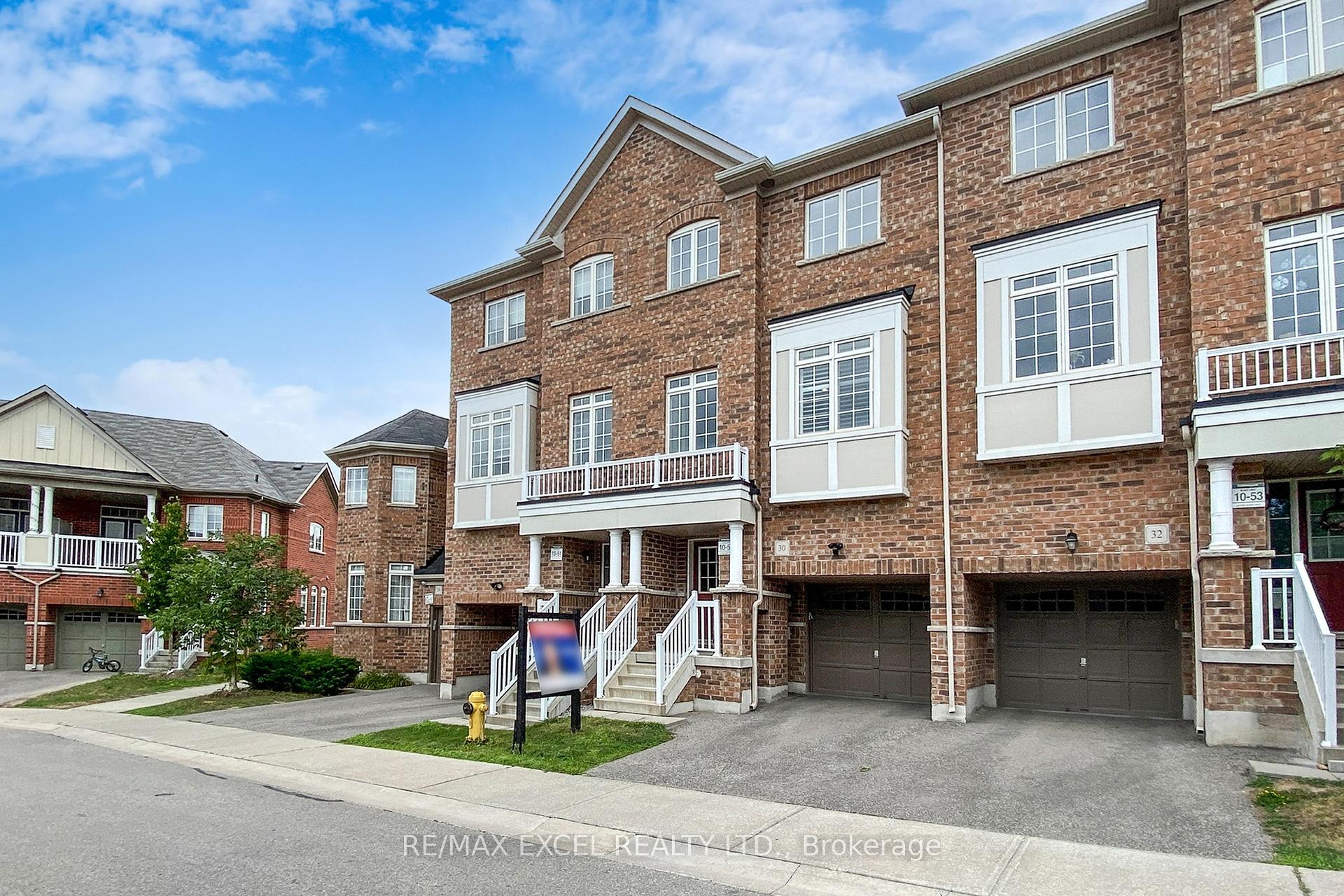 Photo 3 of 30 Roy Grove Way, Markham, Greensborough — HOMEH