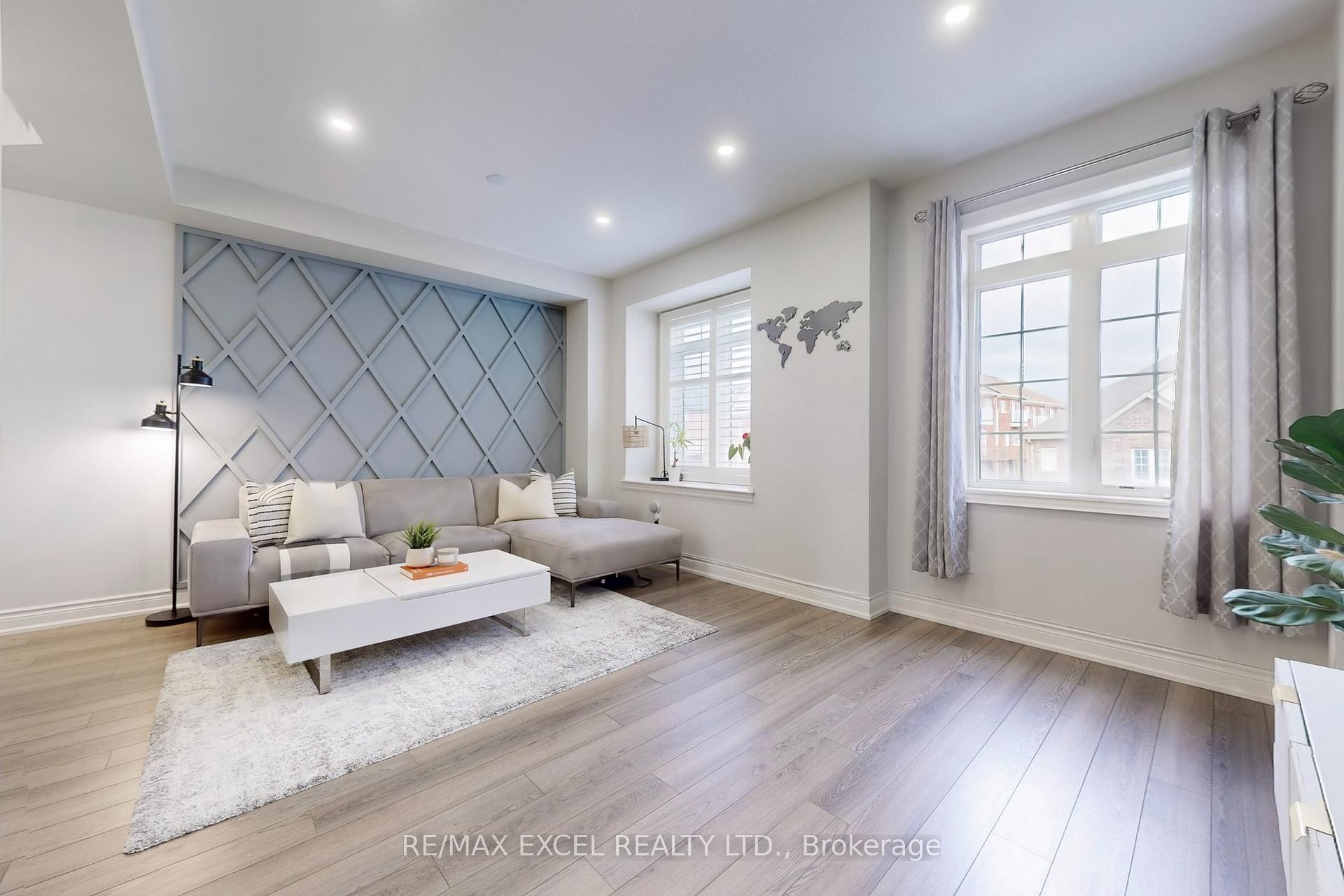 Photo 10 of 30 Roy Grove Way, Markham, Greensborough — HOMEH
