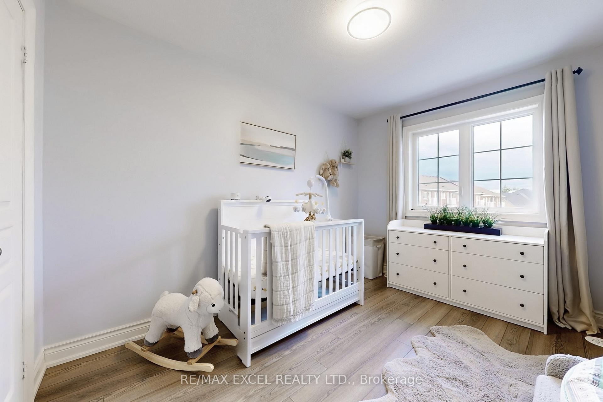 Photo 48 of 30 Roy Grove Way, Markham, Greensborough — HOMEH