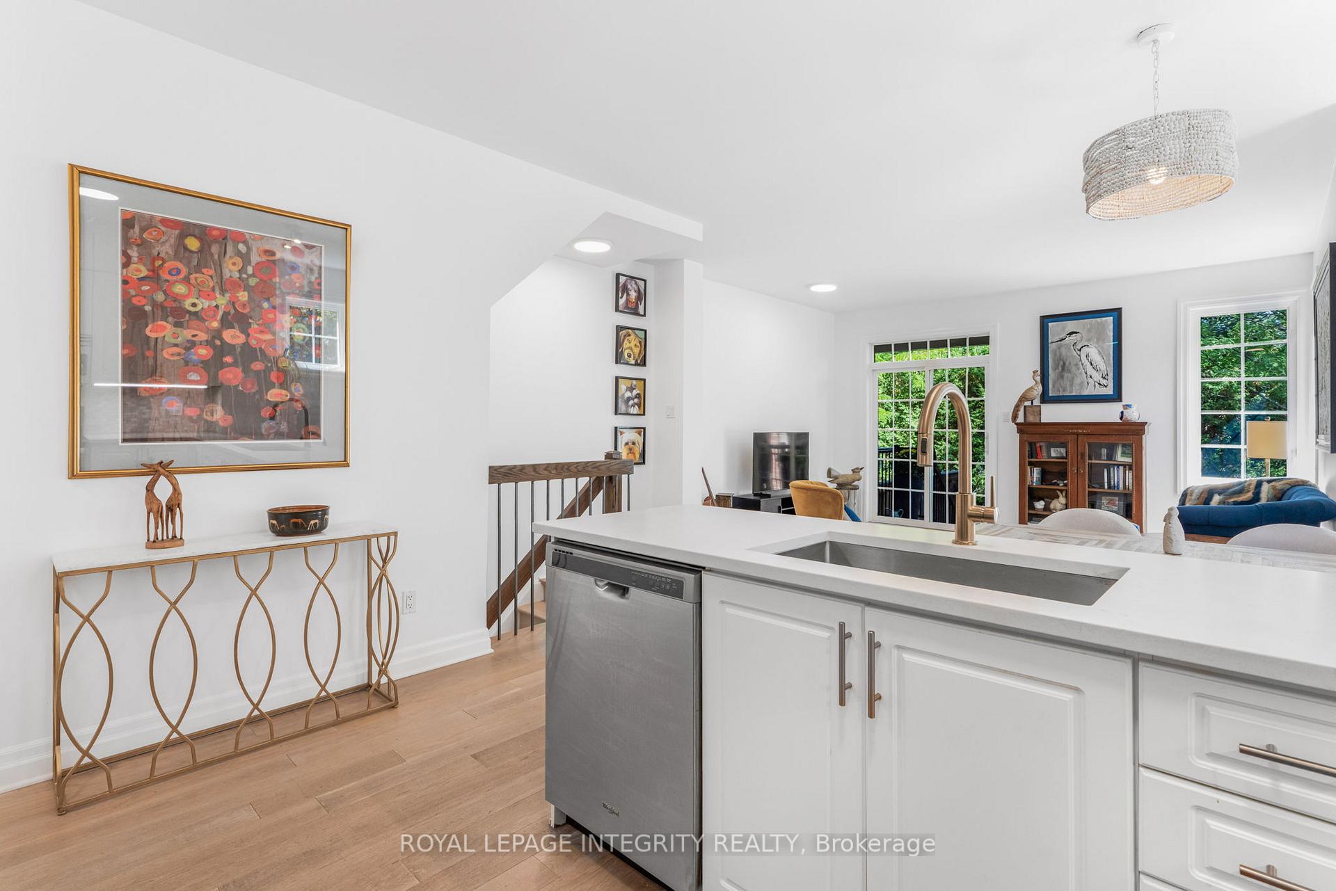Photo 31 of Unit H, 17 Melrose Avenue, Ottawa, Hintonburg — HOMEH