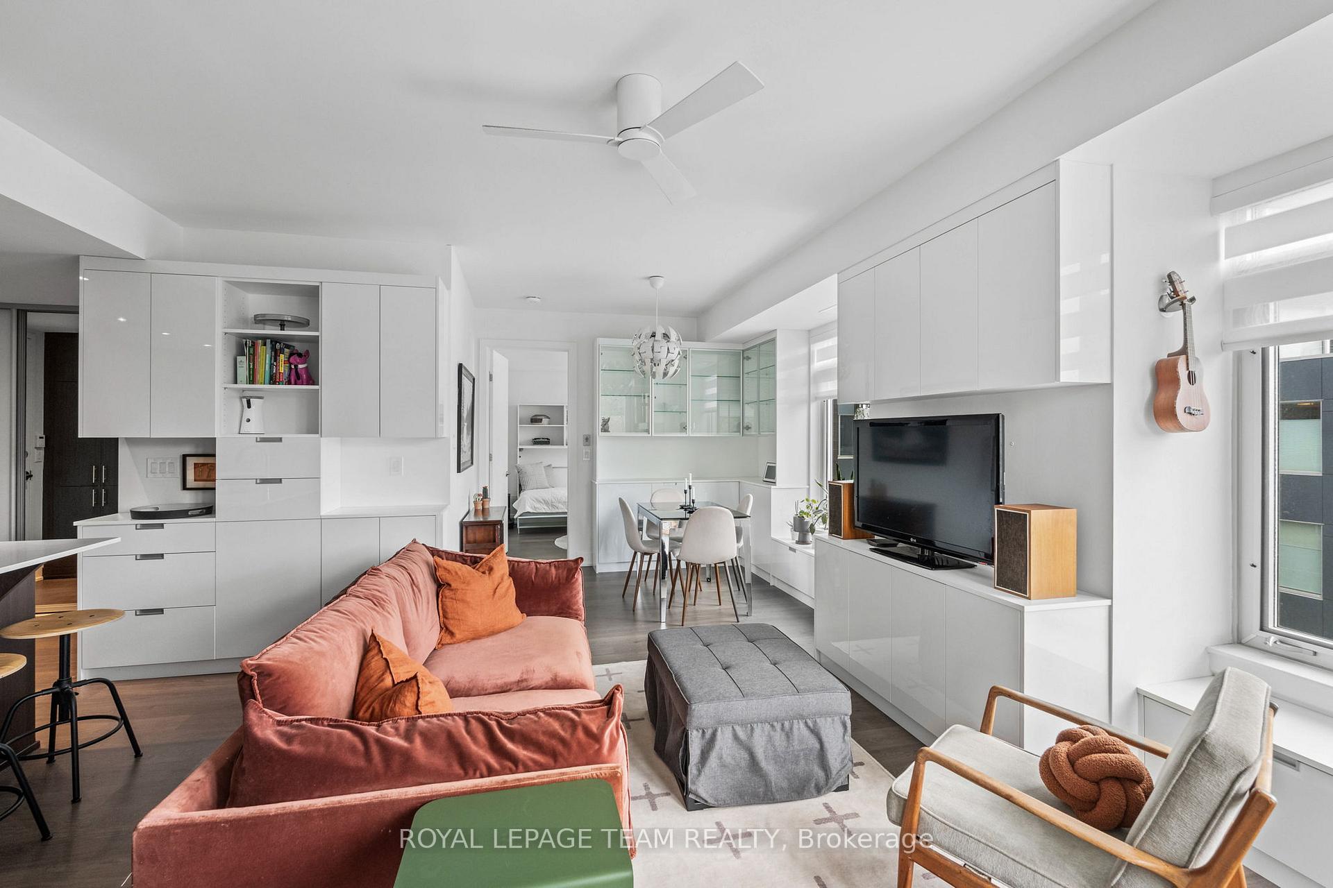 Photo 18 of Unit 418, 7 Marquette Avenue, Ottawa, Vanier — HOMEH