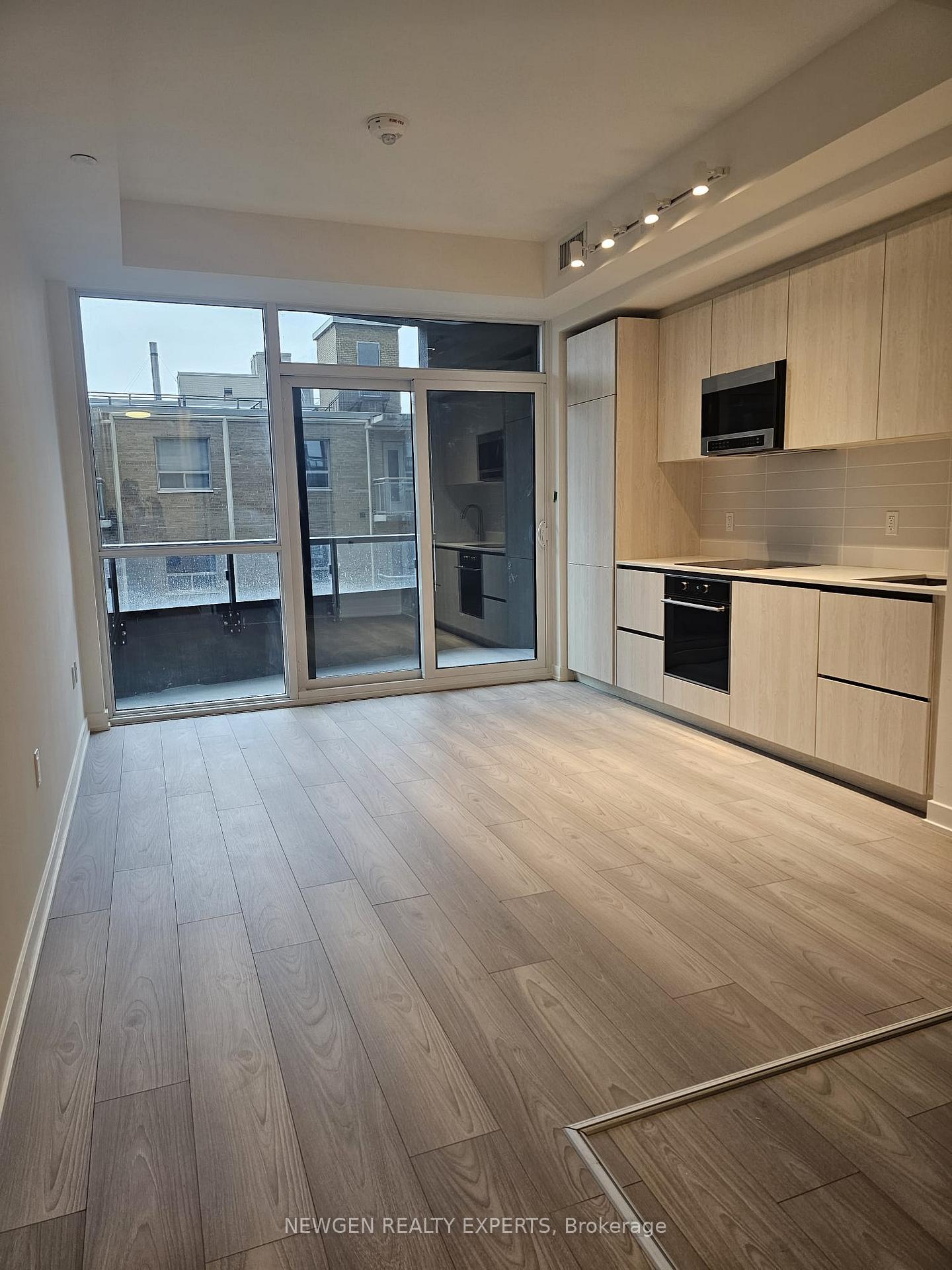 Photo 9 of Unit 217, 110 Broadway Avenue, Toronto, Mount Pleasant West — HOMEH