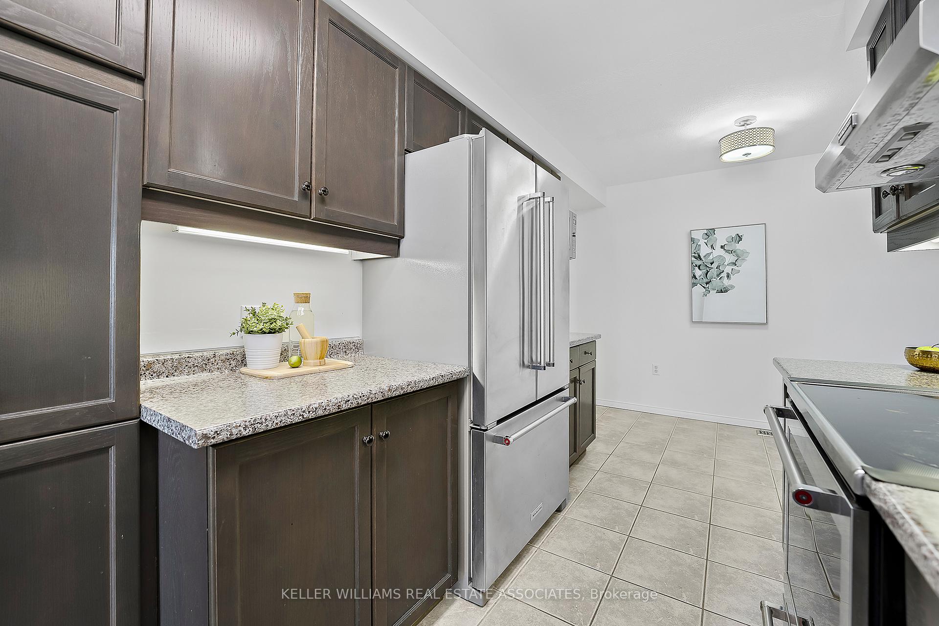 Photo 6 of Unit 1, 171 Highbury Drive, Hamilton, Stoney Creek Mountain — HOMEH