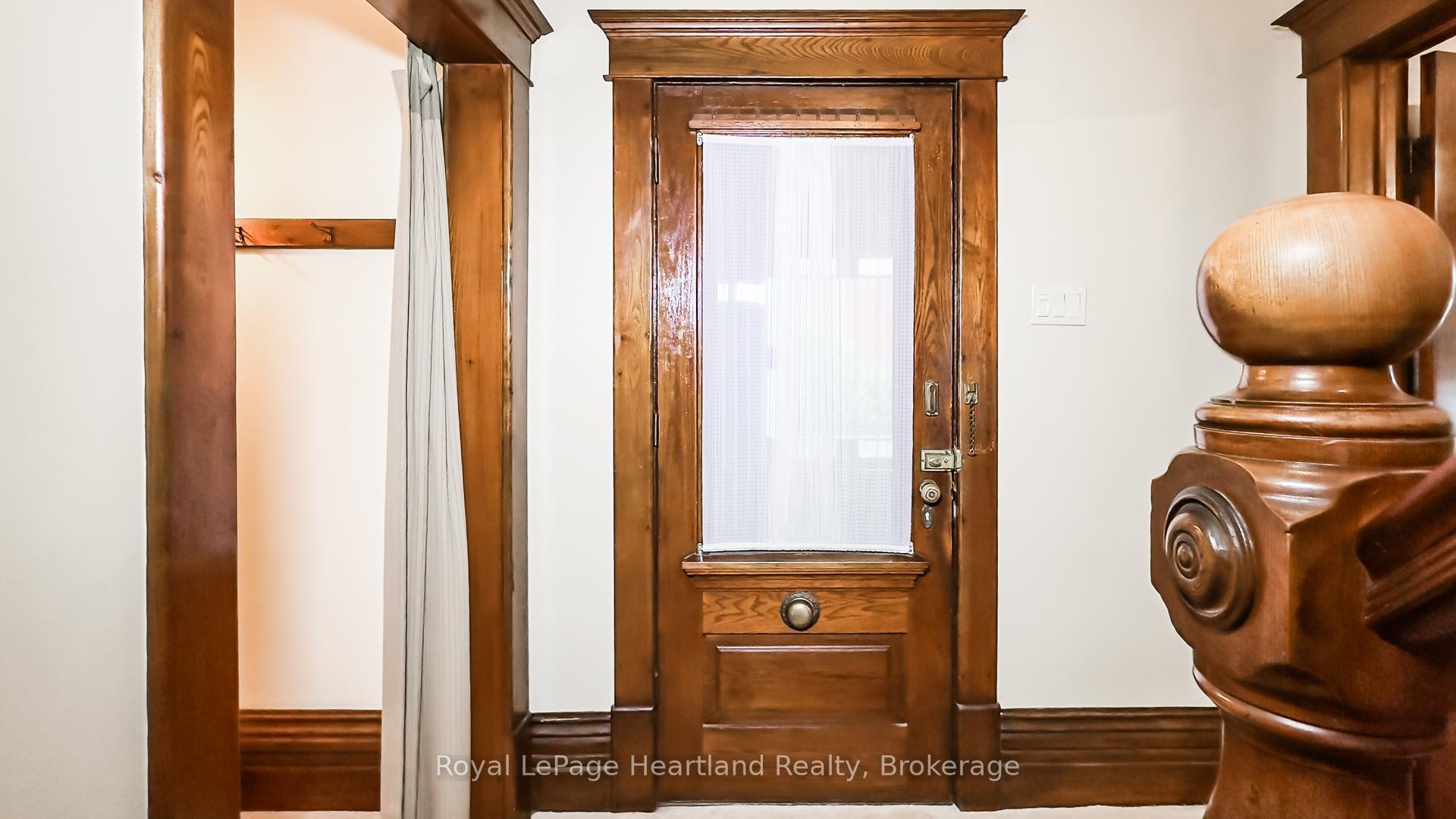 Photo 6 of 183 East Street, Goderich, Goderich (Town) — HOMEH