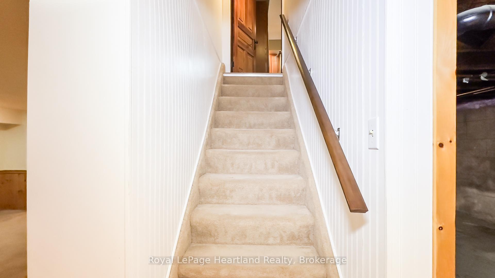 Photo 36 of 183 East Street, Goderich, Goderich (Town) — HOMEH
