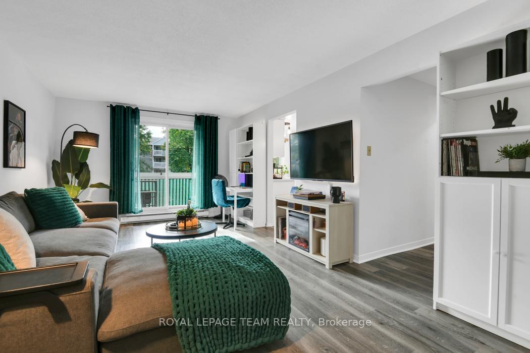 Photo 6 of Unit 204, 212 Viewmount Drive, Ottawa, Borden Farm/Stewart Farm/Carleton Heights/Parkwood Hills — HOMEH