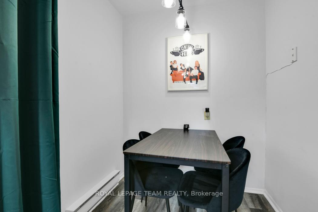 Photo 12 of Unit 204, 212 Viewmount Drive, Ottawa, Borden Farm/Stewart Farm/Carleton Heights/Parkwood Hills — HOMEH