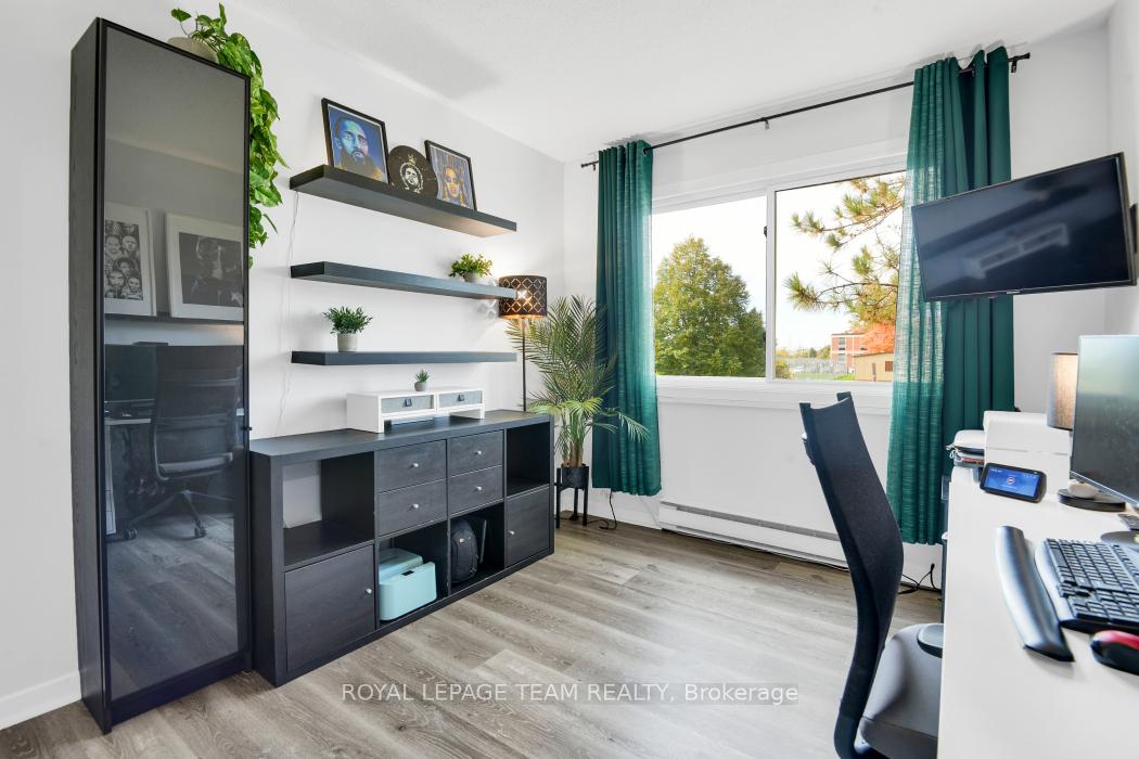 Photo 22 of Unit 204, 212 Viewmount Drive, Ottawa, Borden Farm/Stewart Farm/Carleton Heights/Parkwood Hills — HOMEH