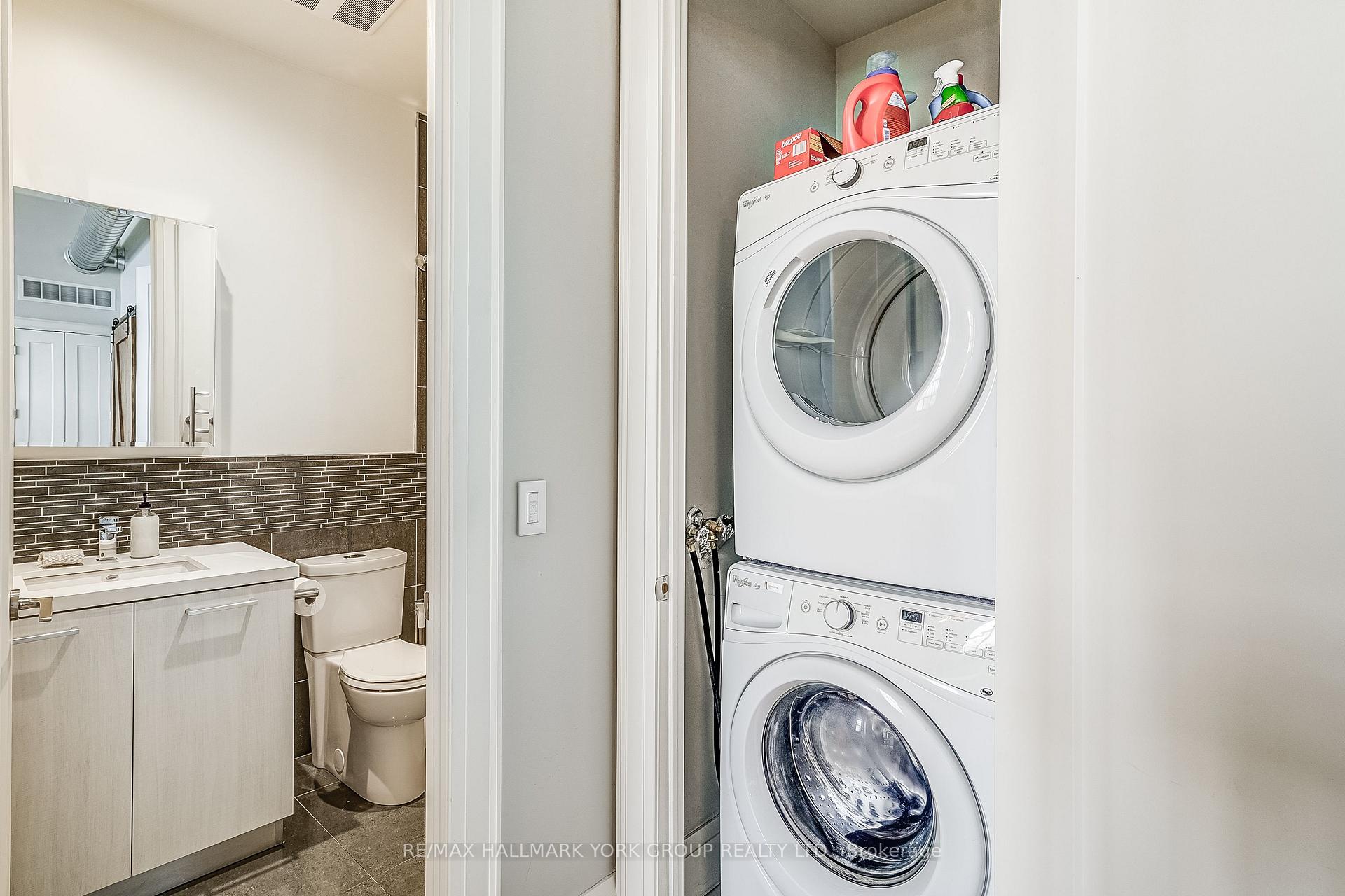 Photo 17 of Unit 201, 64 Wells Street, Aurora, Aurora Village — HOMEH