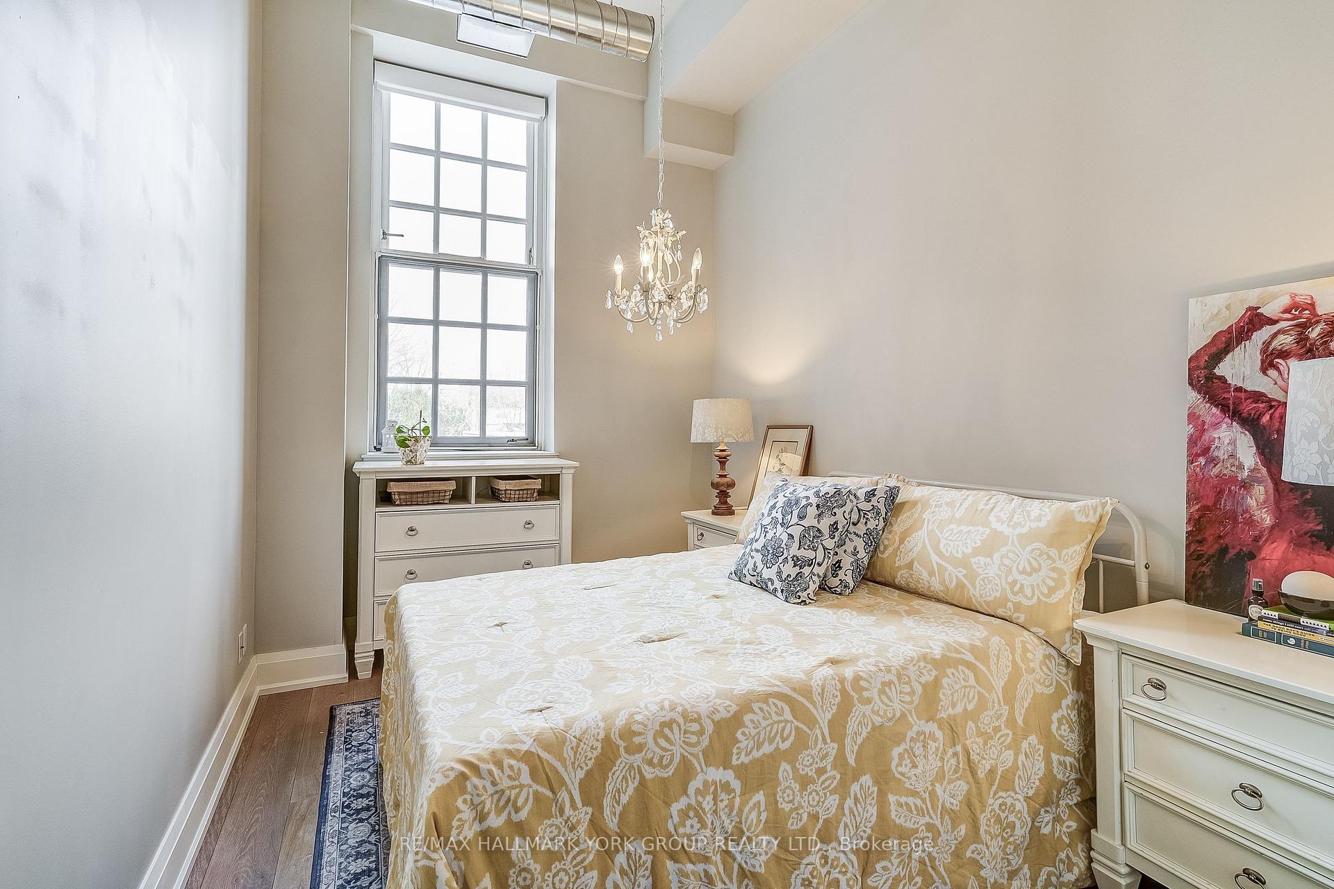 Photo 18 of Unit 201, 64 Wells Street, Aurora, Aurora Village — HOMEH