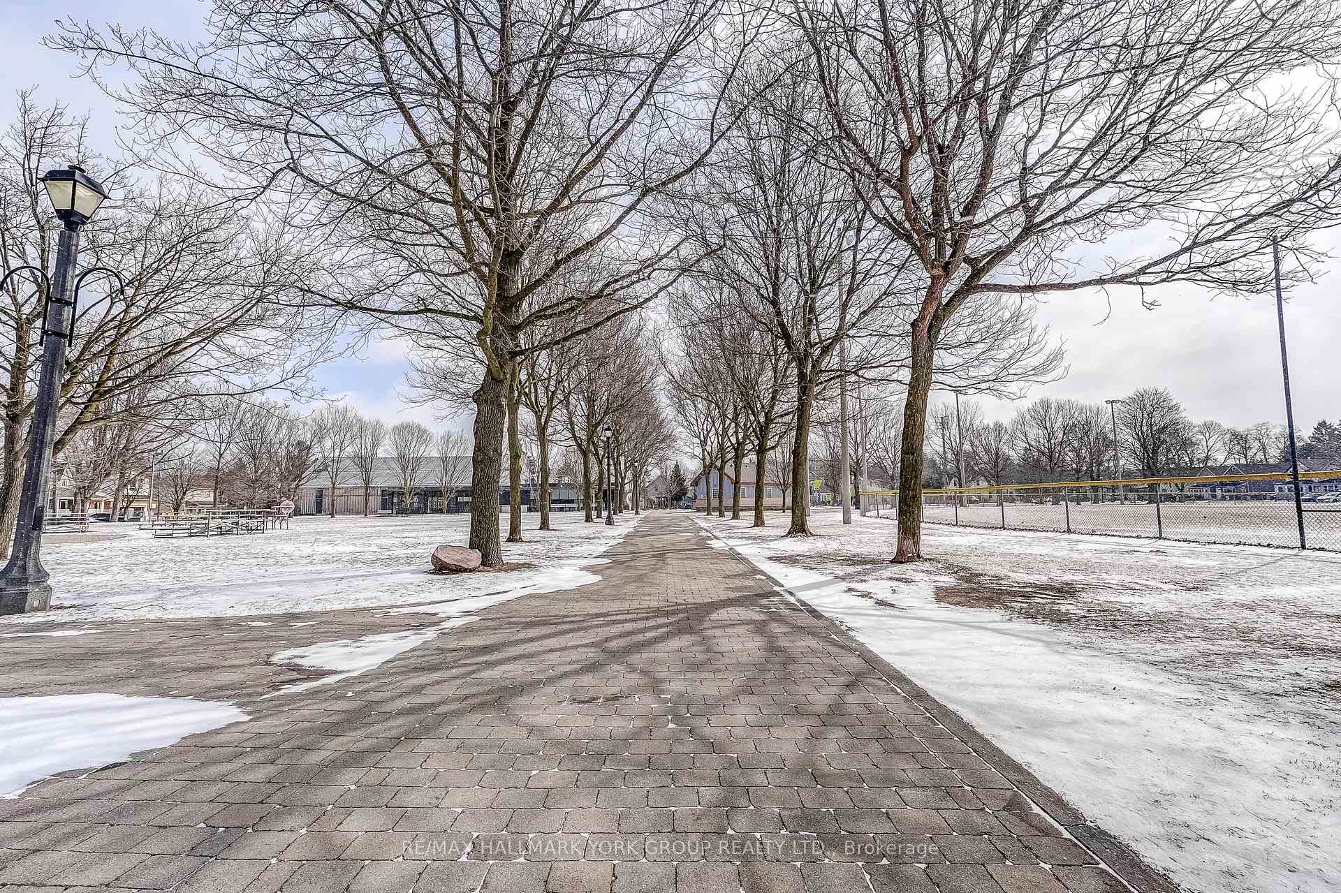 Photo 27 of Unit 201, 64 Wells Street, Aurora, Aurora Village — HOMEH
