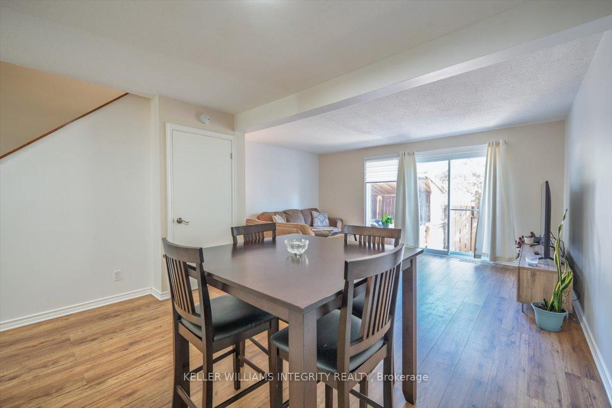 Photo 9 of 69 Bannerhill Private, Ottawa, Heron Gate/Industrial Park — HOMEH