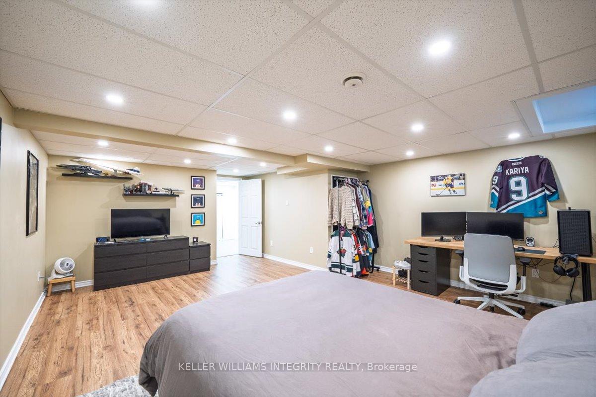 Photo 23 of 69 Bannerhill Private, Ottawa, Heron Gate/Industrial Park — HOMEH