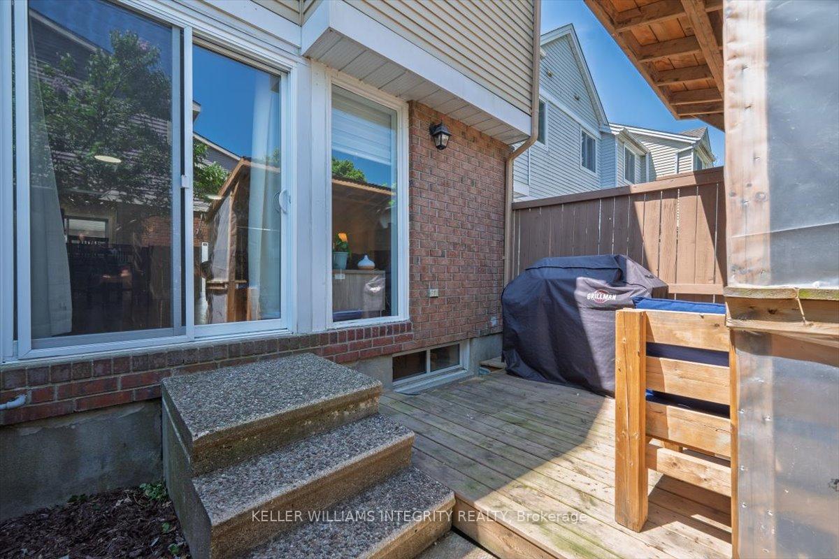 Photo 24 of 69 Bannerhill Private, Ottawa, Heron Gate/Industrial Park — HOMEH