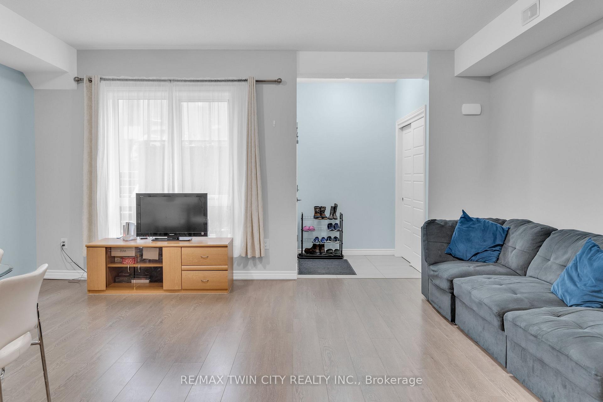 Photo 5 of Unit 25, 1430 Highland Road W, Kitchener — HOMEH