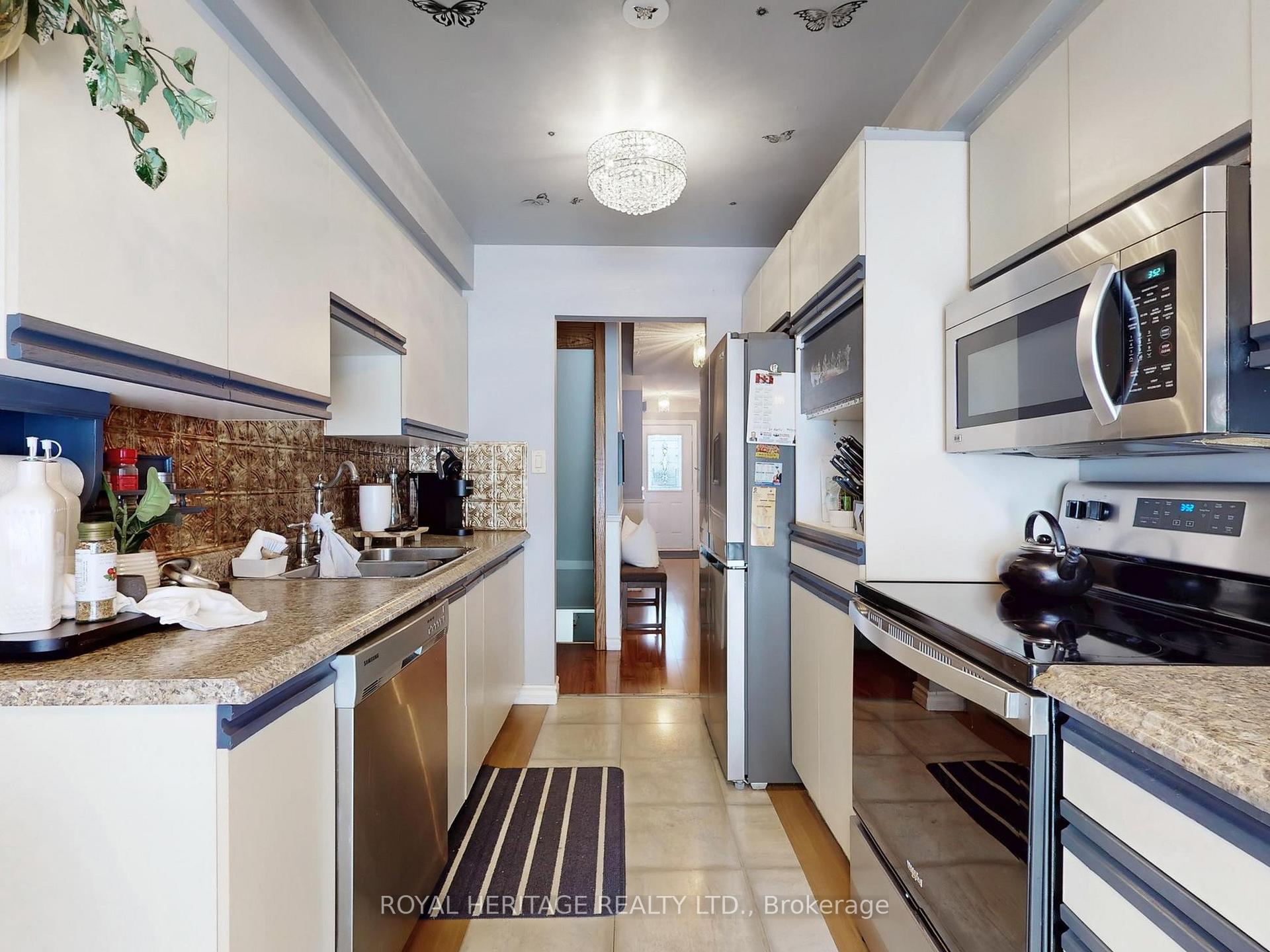 Photo 12 of Unit 66, 1330 Trowbridge Drive, Oshawa, Centennial — HOMEH
