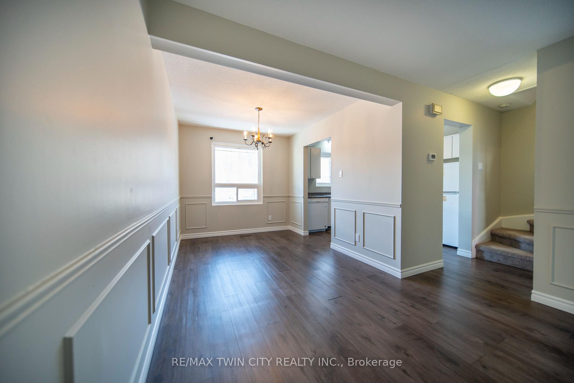 Photo 8 of Unit 24, 634 Strasburg Road, Kitchener, Laurentian Hills — HOMEH