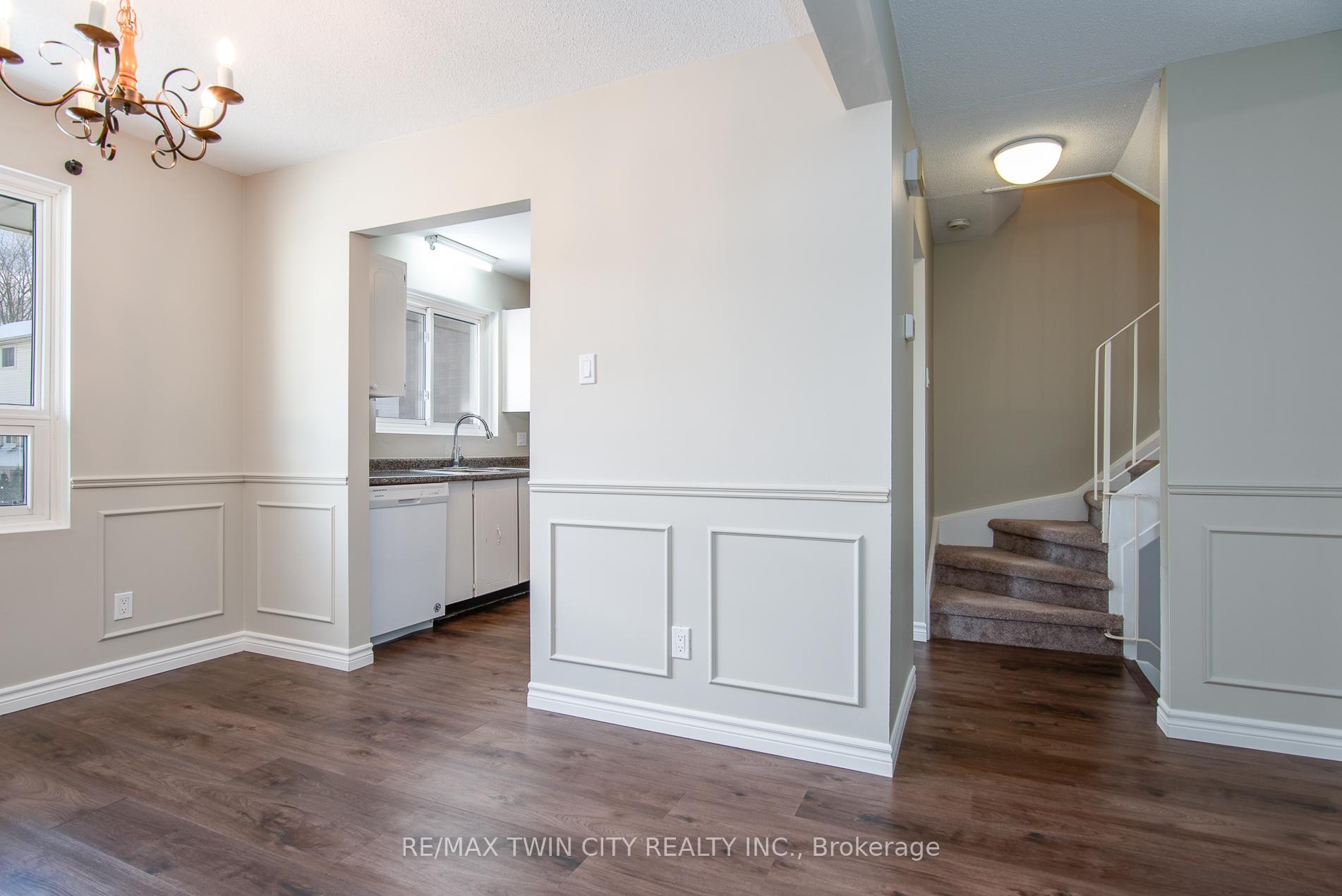 Photo 18 of Unit 24, 634 Strasburg Road, Kitchener, Laurentian Hills — HOMEH