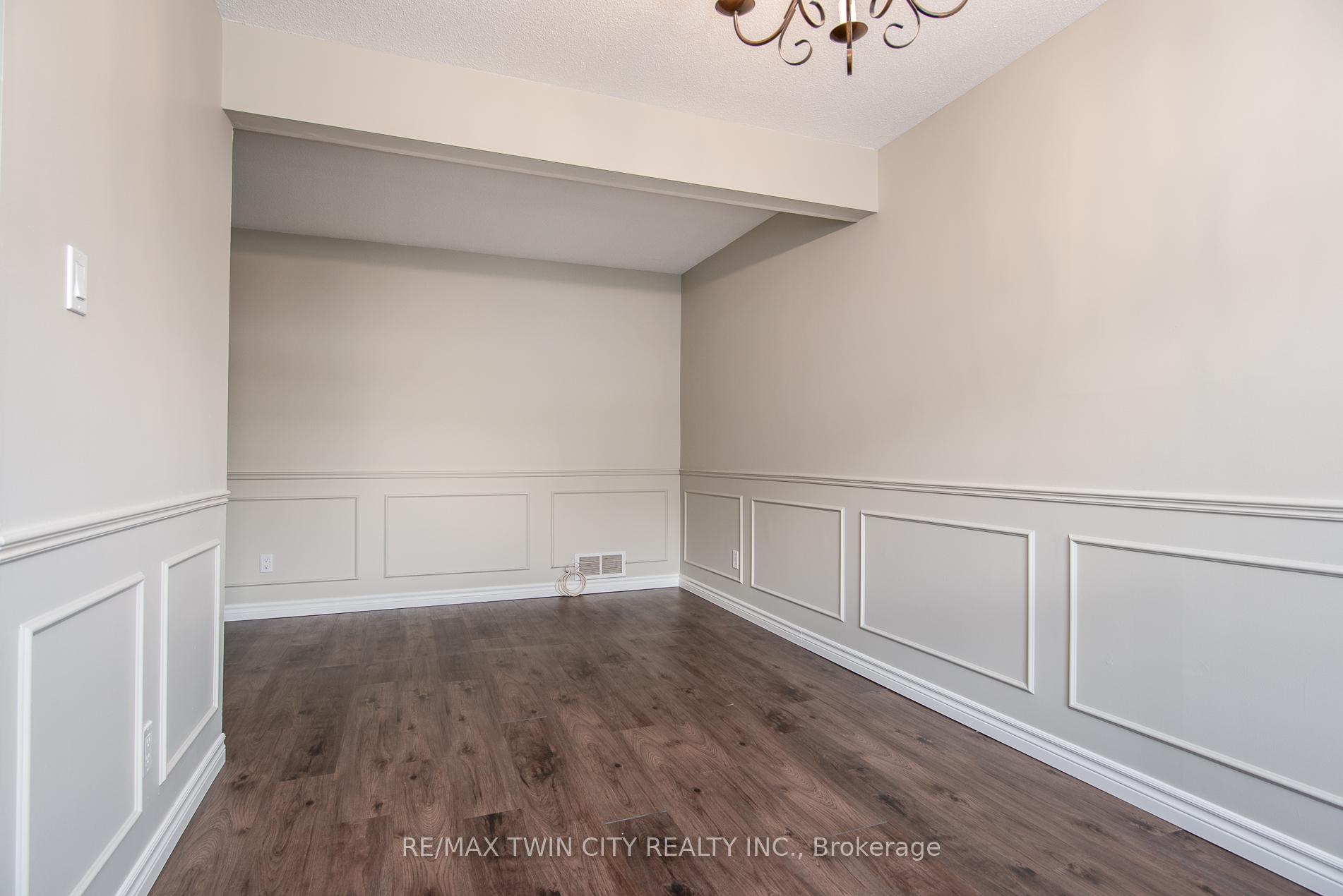 Photo 20 of Unit 24, 634 Strasburg Road, Kitchener, Laurentian Hills — HOMEH