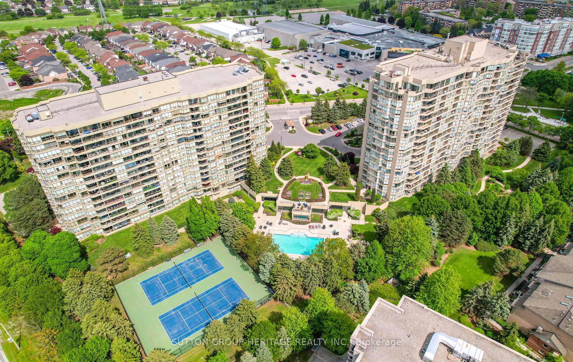 Photo 1 of Unit 511, 1890 Valley Farm Road, Pickering, Town Centre — HOMEH