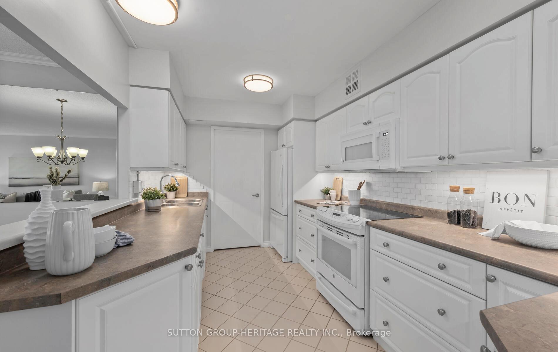 Photo 4 of Unit 511, 1890 Valley Farm Road, Pickering, Town Centre — HOMEH