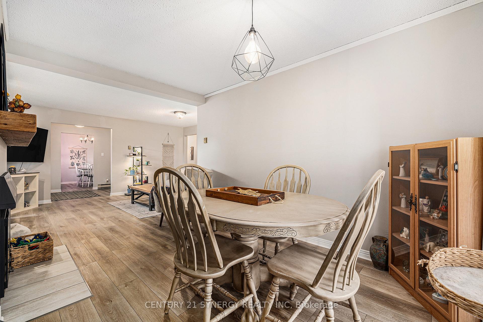 Photo 9 of Unit 37, 502 Stratas Court, Ottawa, Kanata - Katimavik — HOMEH