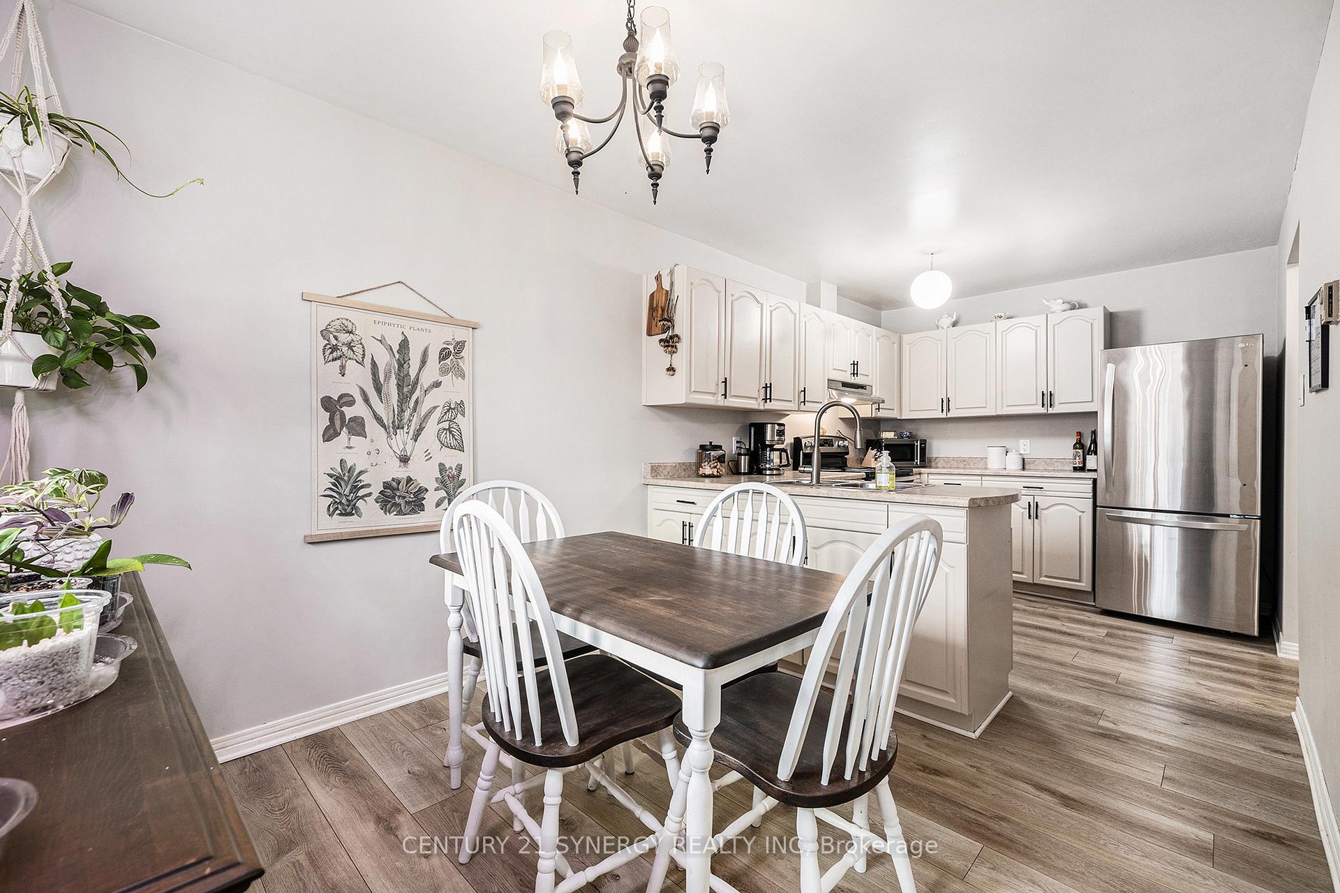 Photo 15 of Unit 37, 502 Stratas Court, Ottawa, Kanata - Katimavik — HOMEH