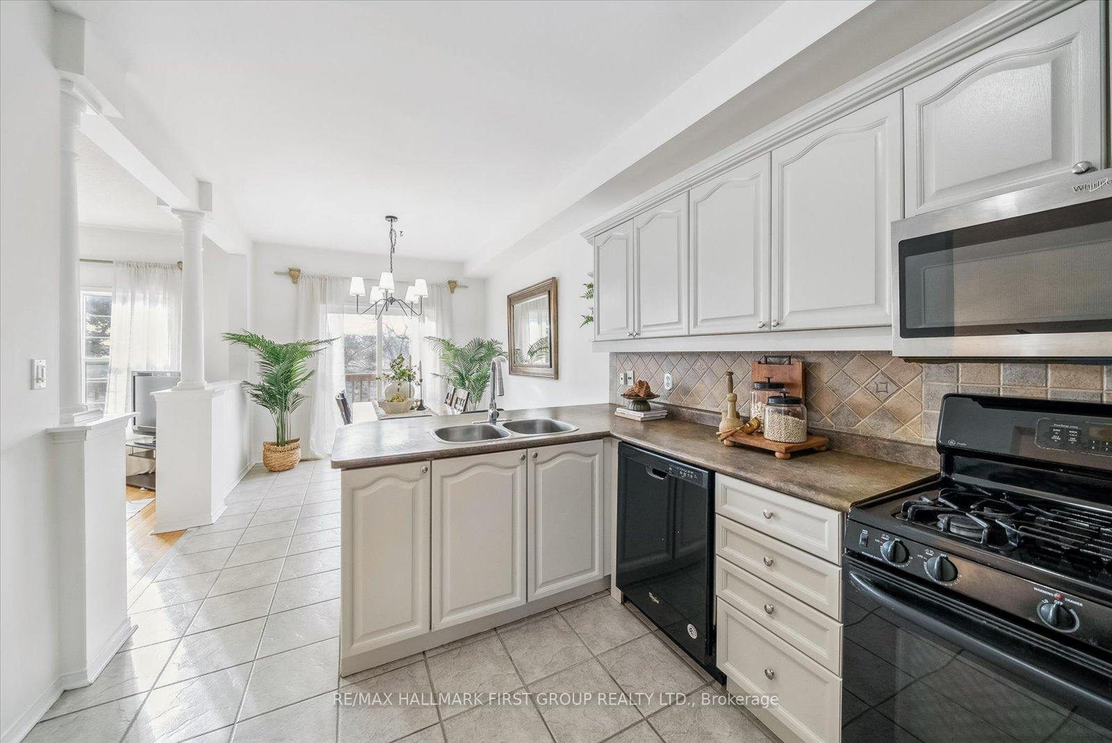 Photo 10 of Unit 21, 575 Steeple Hill, Pickering, Woodlands — HOMEH