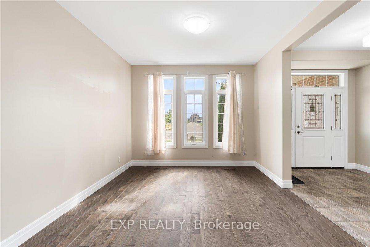 Photo 7 of 22 Farmington Crescent, Belleville, Thurlow Ward — HOMEH