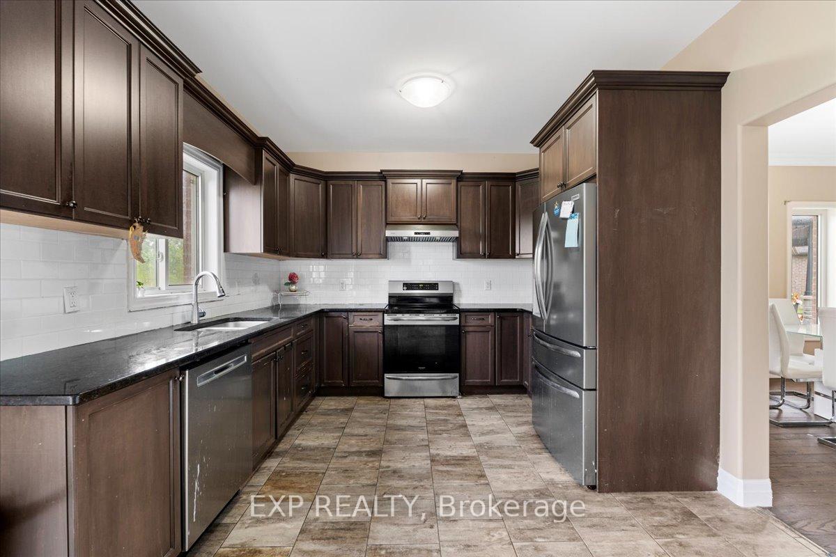 Photo 9 of 22 Farmington Crescent, Belleville, Thurlow Ward — HOMEH