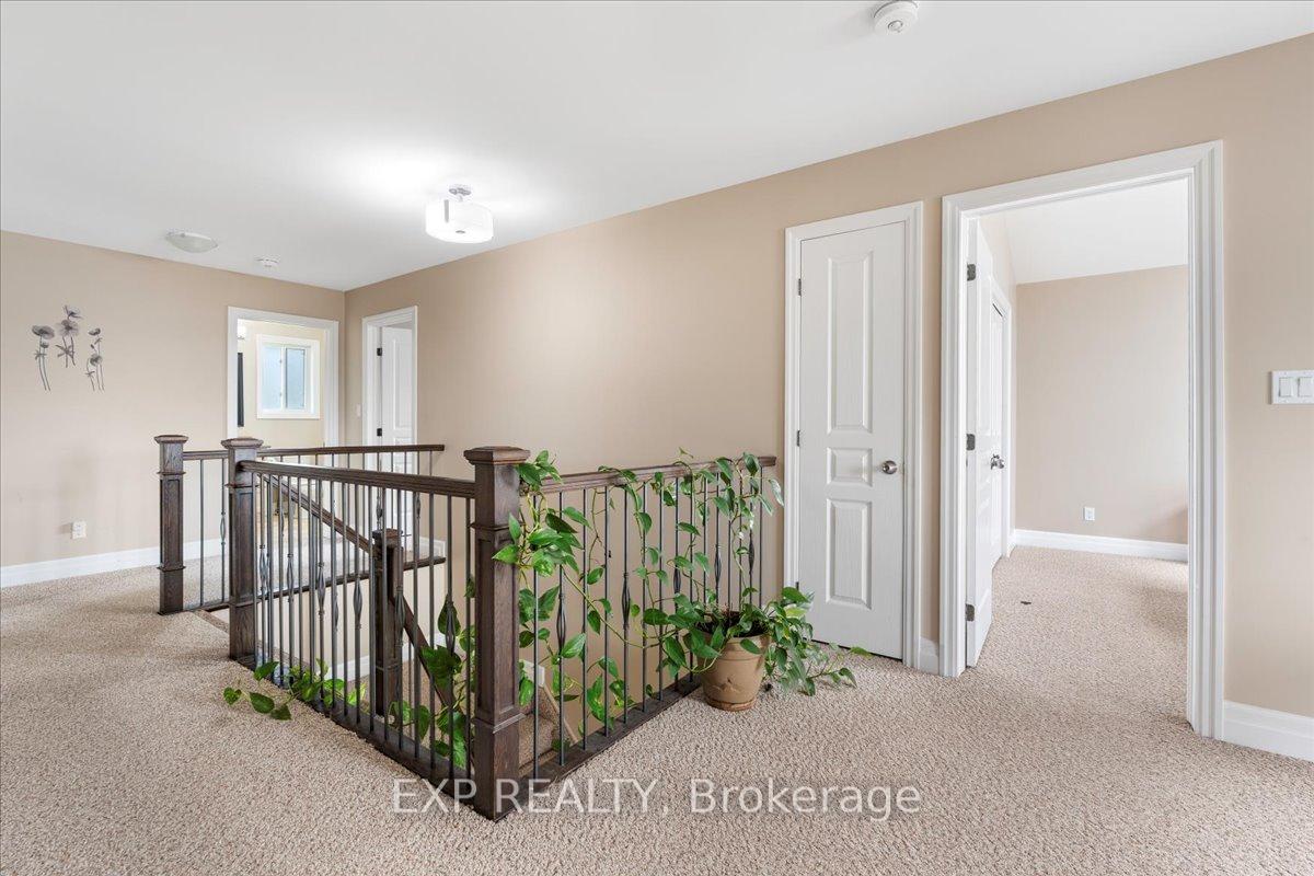 Photo 24 of 22 Farmington Crescent, Belleville, Thurlow Ward — HOMEH