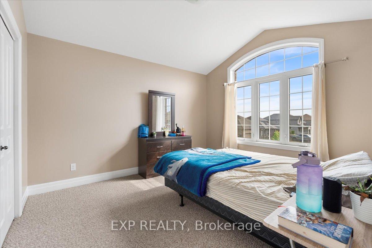 Photo 25 of 22 Farmington Crescent, Belleville, Thurlow Ward — HOMEH