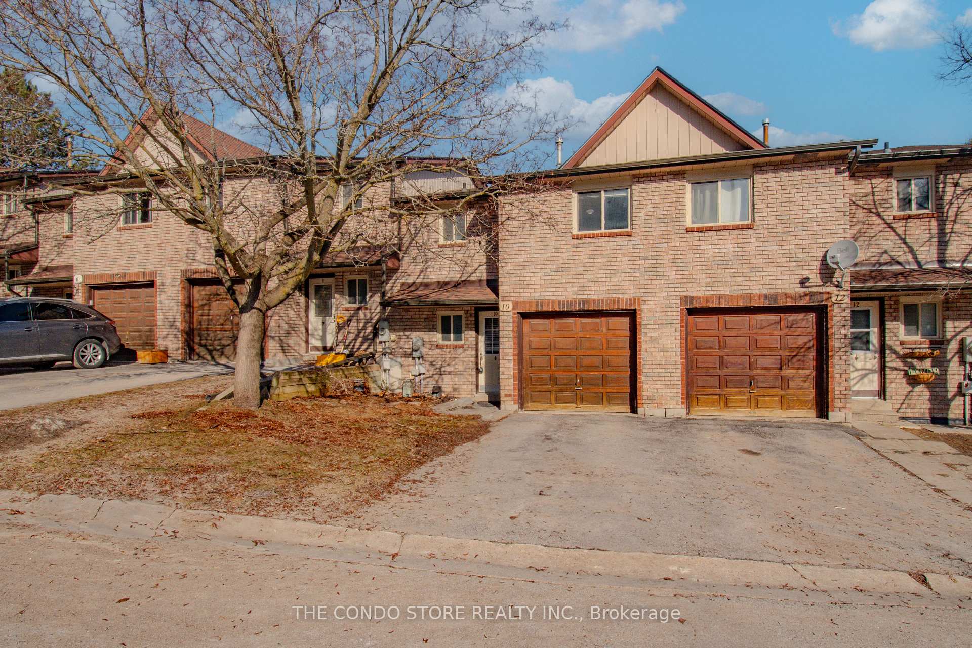 Front of 10 Sawmill Road