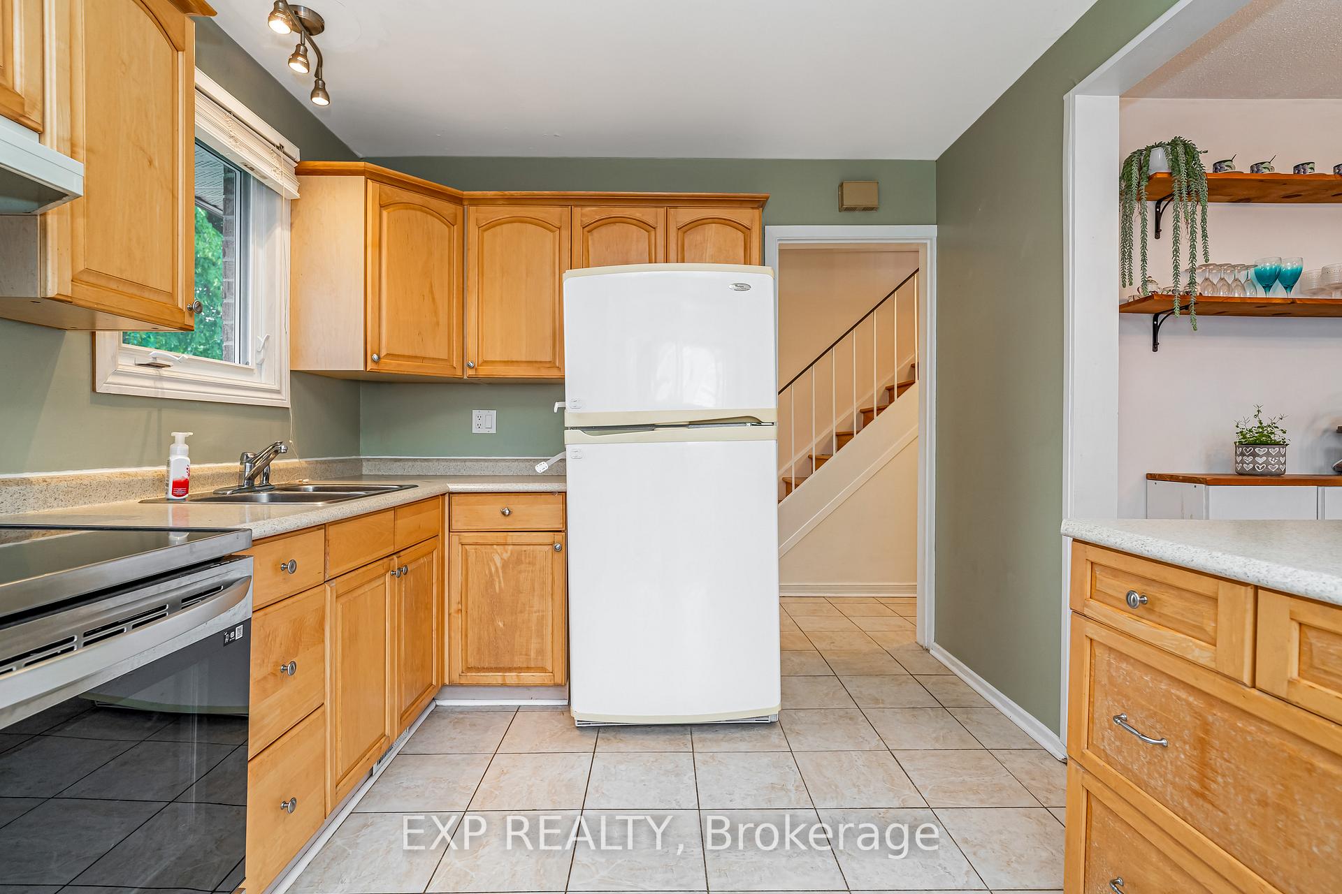 Photo 7 of Unit 78, 837 Eastvale Drive, Ottawa, Beaconwood — HOMEH