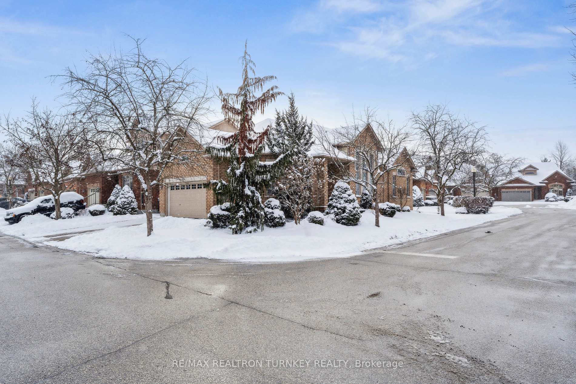 Photo 4 of Unit 32, 42 Sunset Boulevard, New Tecumseth, Alliston — HOMEH