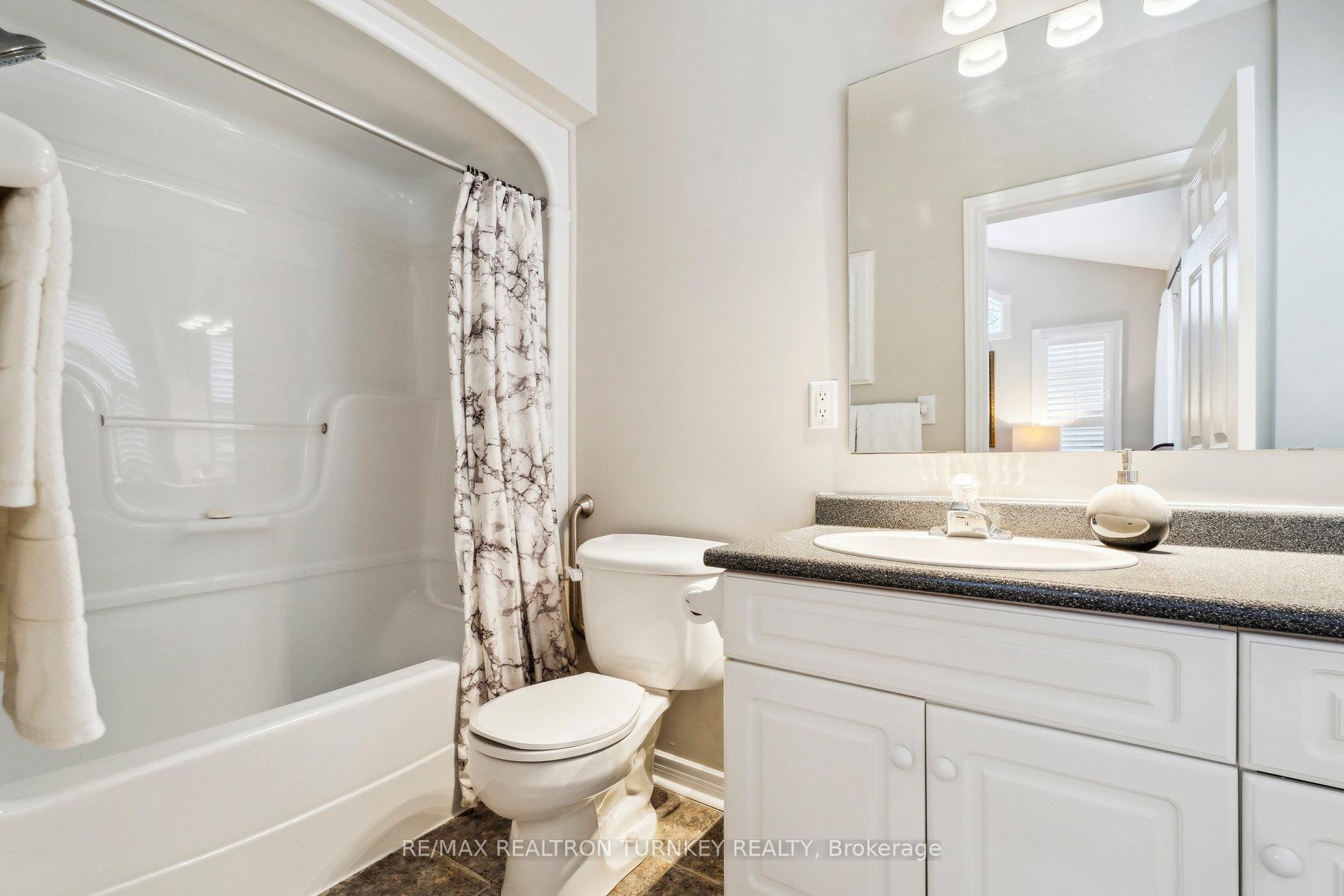 Photo 22 of Unit 32, 42 Sunset Boulevard, New Tecumseth, Alliston — HOMEH