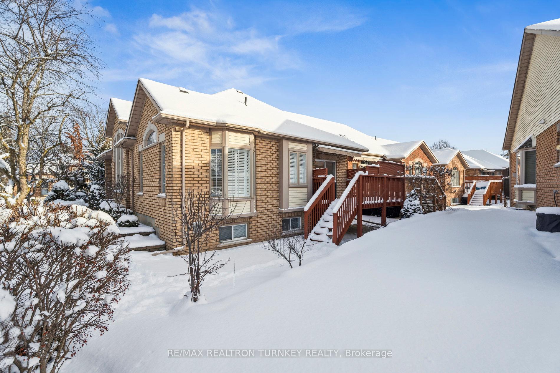 Photo 32 of Unit 32, 42 Sunset Boulevard, New Tecumseth, Alliston — HOMEH
