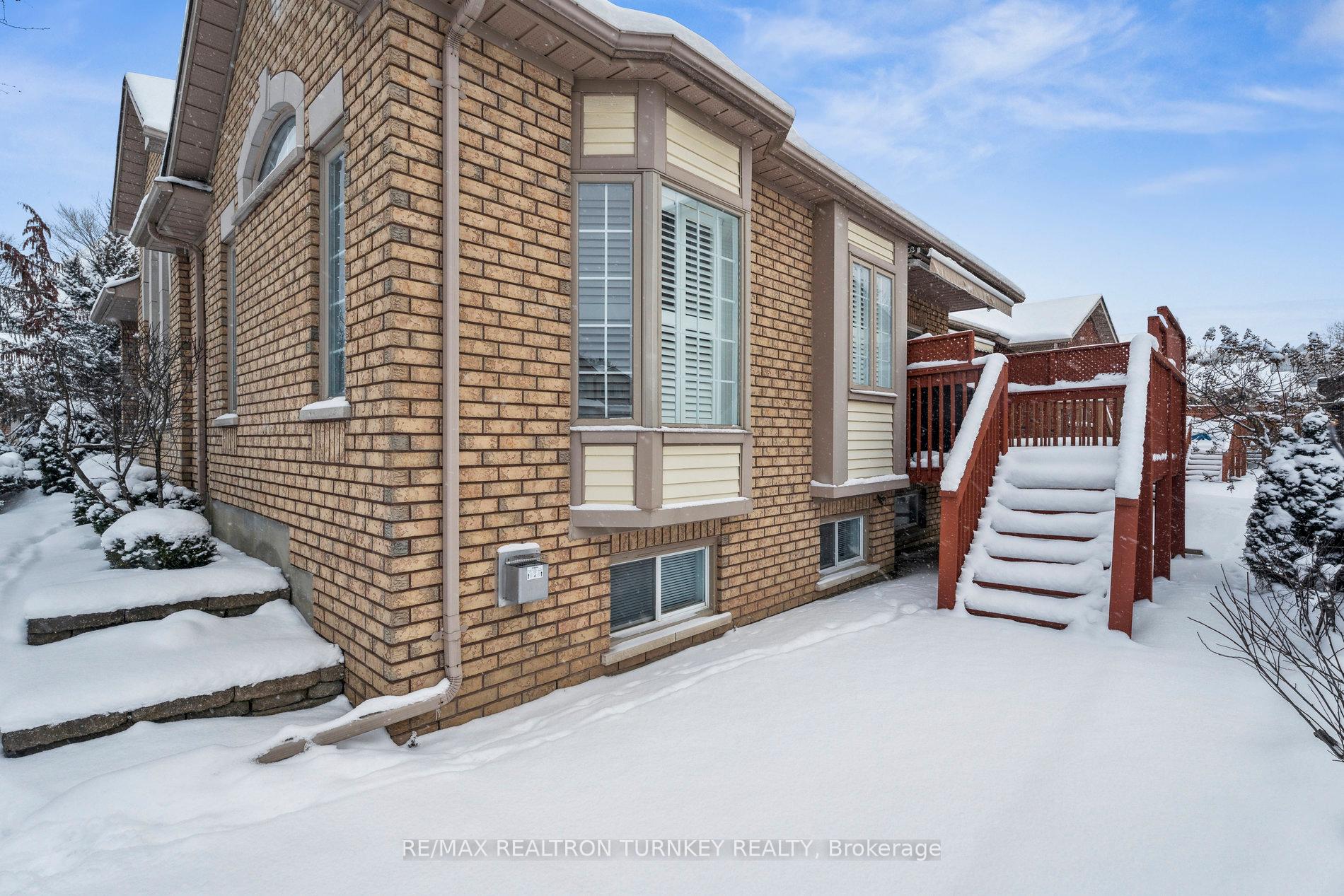 Photo 33 of Unit 32, 42 Sunset Boulevard, New Tecumseth, Alliston — HOMEH