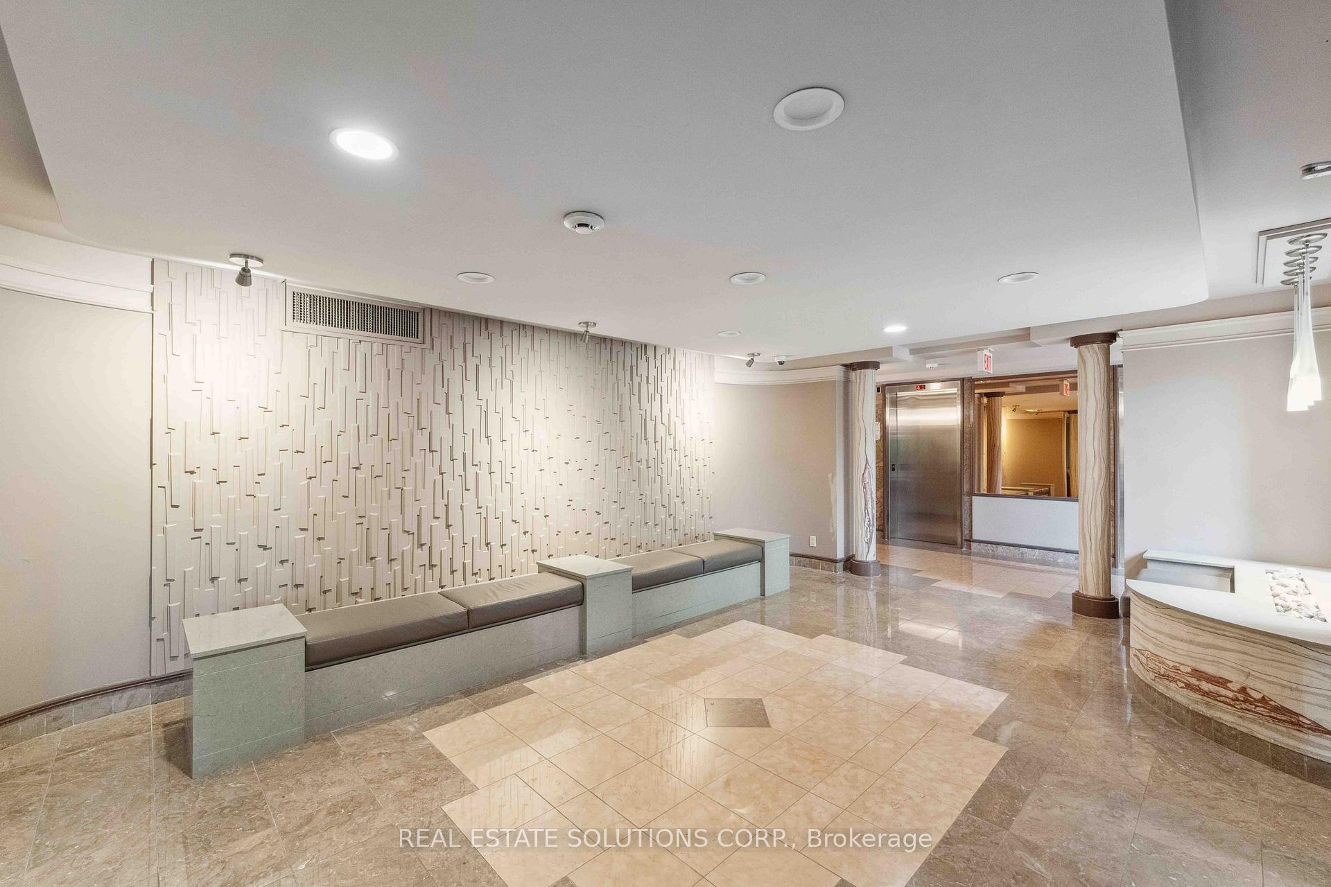 Photo 7 of Unit 214, 100 Grant Carman Drive, Ottawa, Borden Farm/Stewart Farm/Carleton Heights/Parkwood Hills — HOMEH