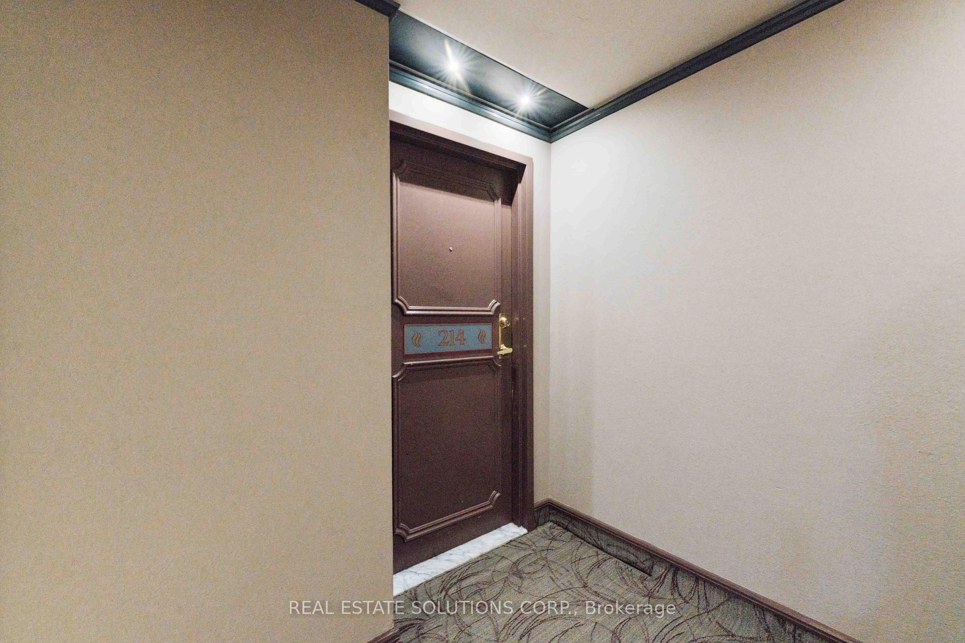 Photo 10 of Unit 214, 100 Grant Carman Drive, Ottawa, Borden Farm/Stewart Farm/Carleton Heights/Parkwood Hills — HOMEH
