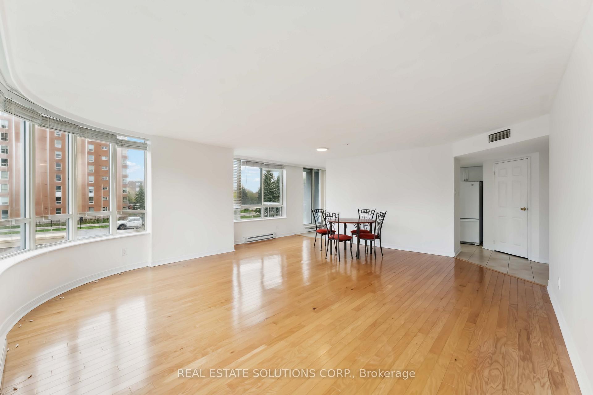 Photo 15 of Unit 214, 100 Grant Carman Drive, Ottawa, Borden Farm/Stewart Farm/Carleton Heights/Parkwood Hills — HOMEH