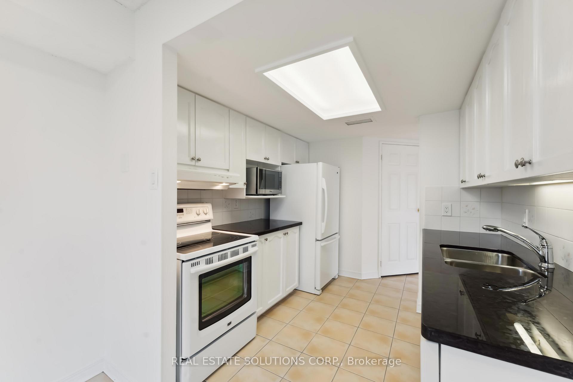Photo 21 of Unit 214, 100 Grant Carman Drive, Ottawa, Borden Farm/Stewart Farm/Carleton Heights/Parkwood Hills — HOMEH