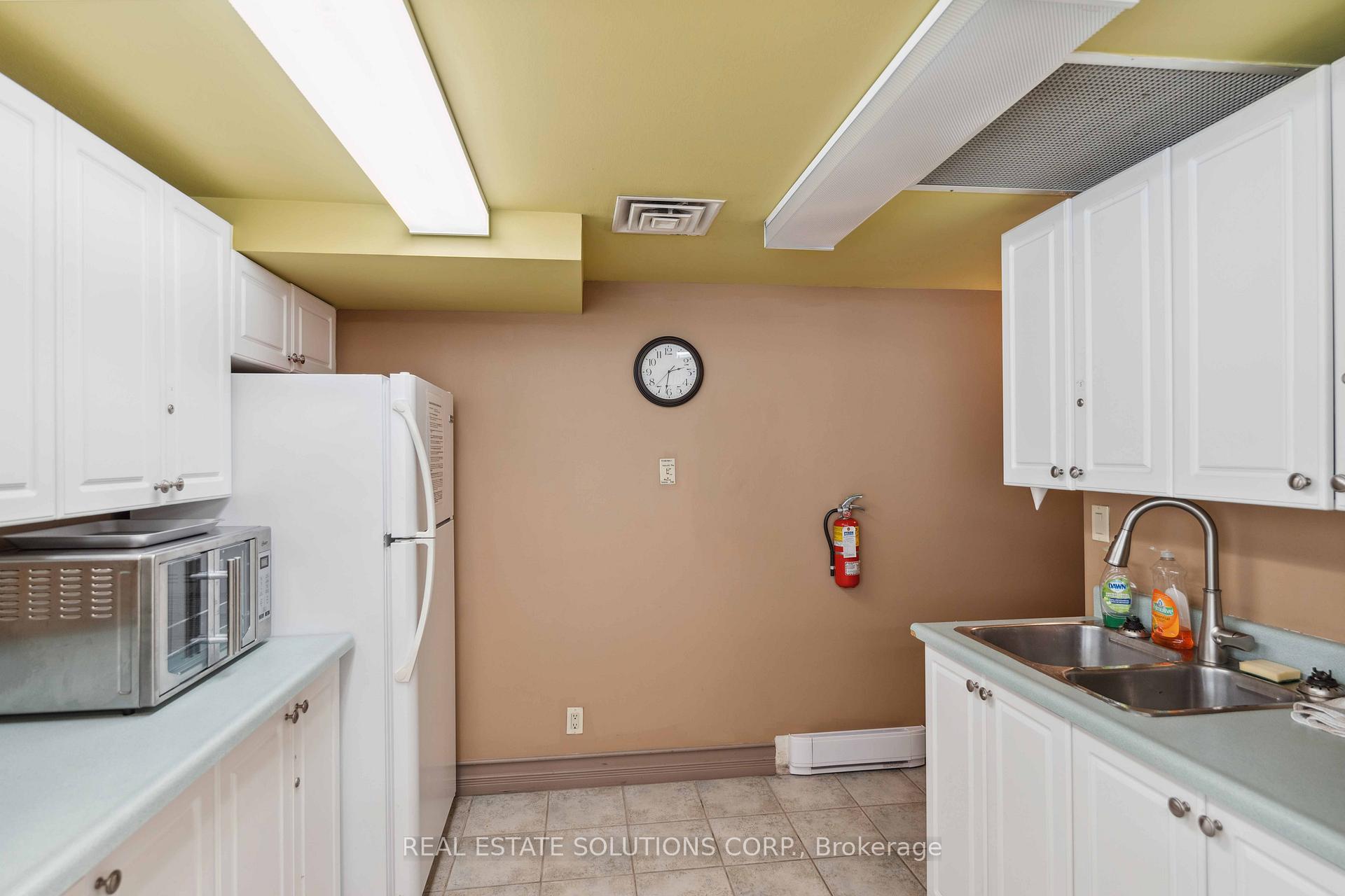 Photo 46 of Unit 214, 100 Grant Carman Drive, Ottawa, Borden Farm/Stewart Farm/Carleton Heights/Parkwood Hills — HOMEH