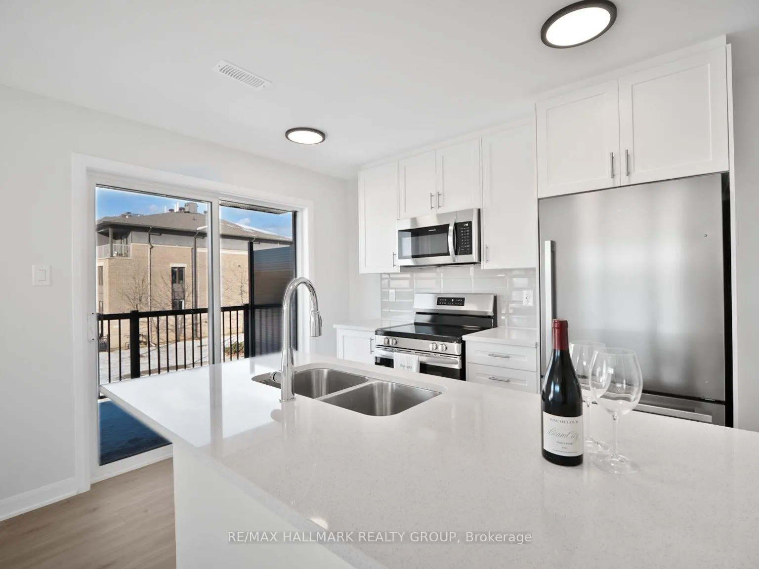 Photo 7 of Unit #11, 701 Glenroy Gilbert Drive, Ottawa, Barrhaven - Strandherd — HOMEH