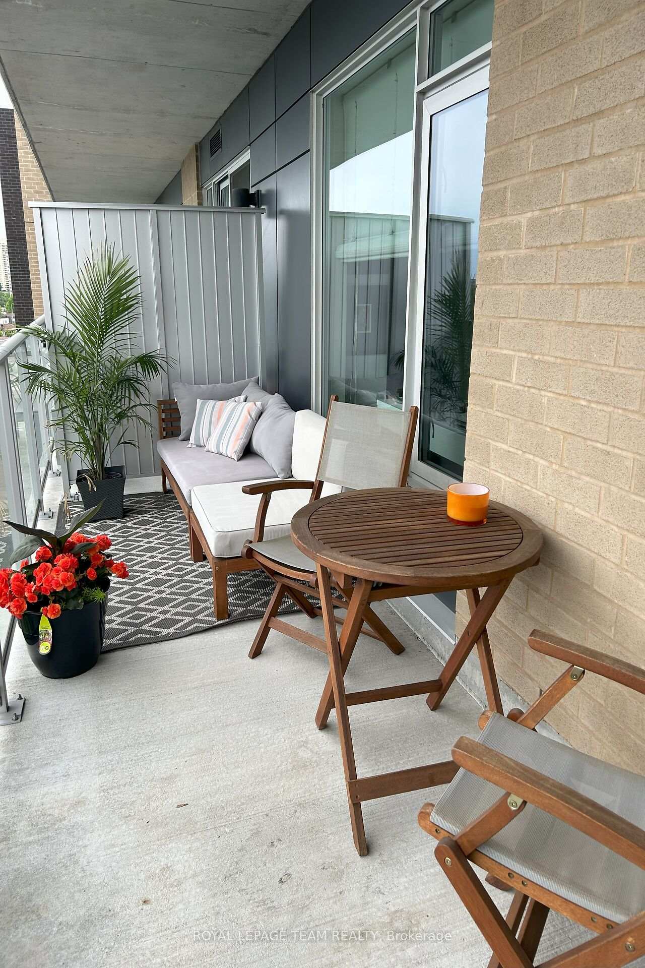 Photo 31 of Unit 710, 7 Marquette Avenue, Ottawa, Vanier — HOMEH