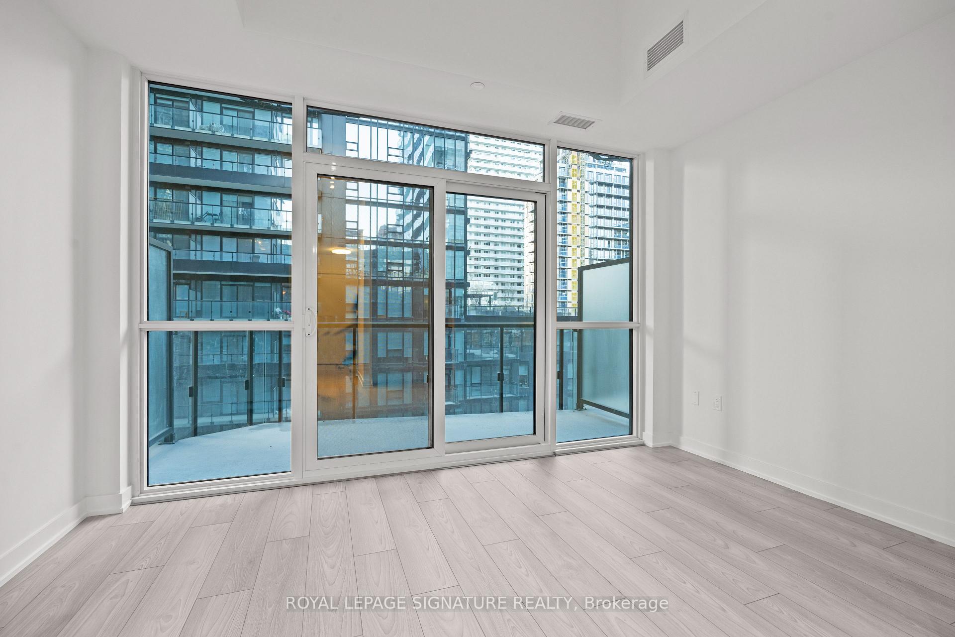 Photo 5 of Unit 608S, 110 Broadway Avenue, Toronto, Mount Pleasant West — HOMEH