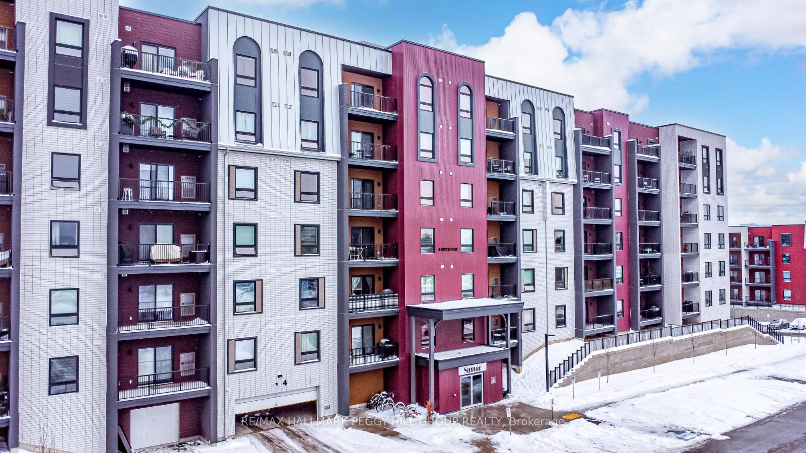 Photo 1 of Unit 614, 4 Spice Way, Barrie, Rural Barrie Southeast — HOMEH