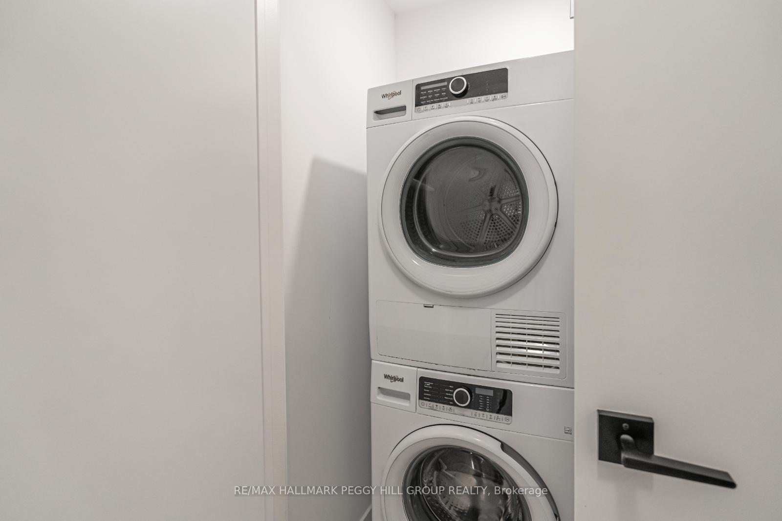 Photo 10 of Unit 614, 4 Spice Way, Barrie, Rural Barrie Southeast — HOMEH